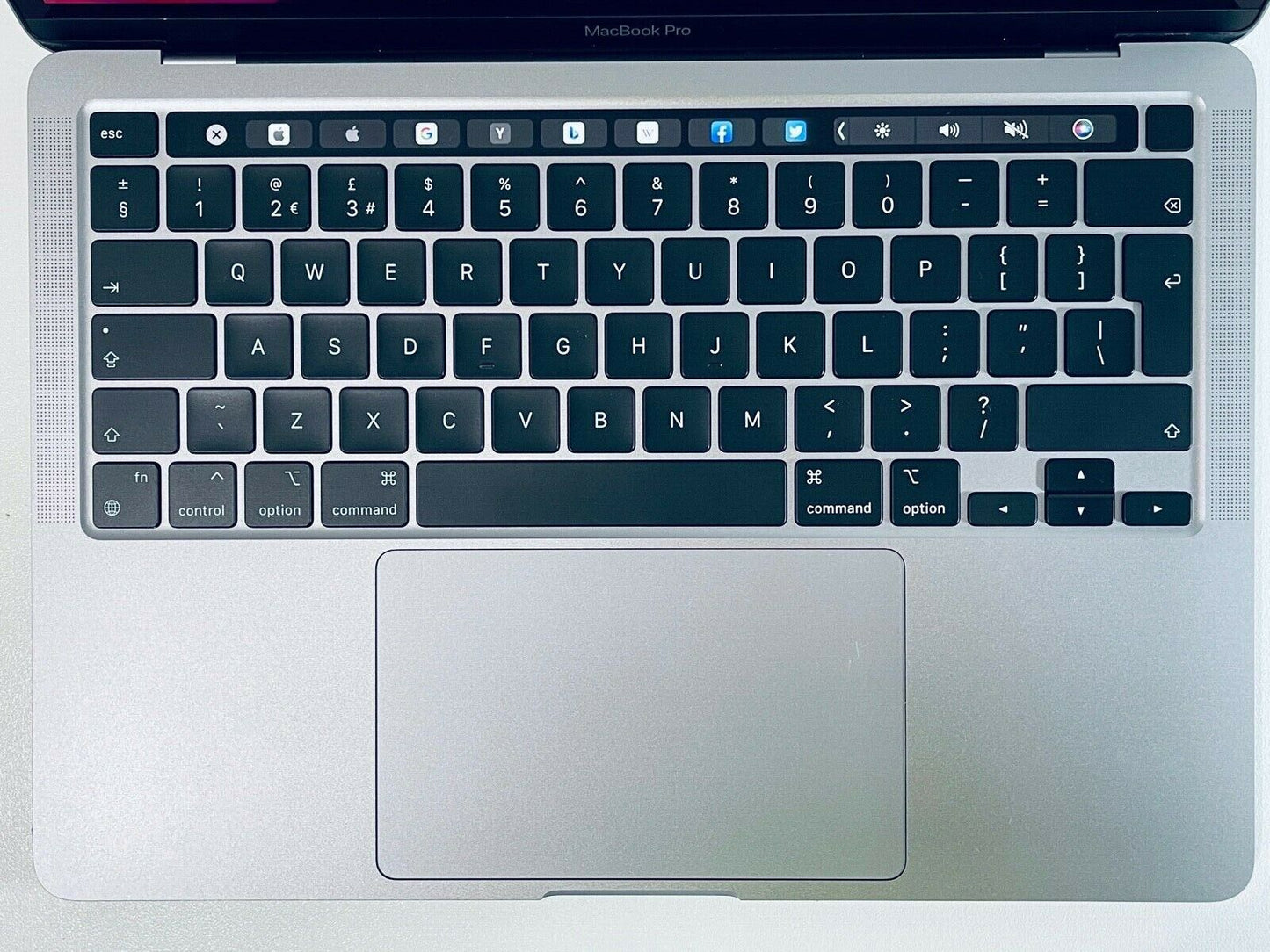 Apple MacBook Pro 13 Touch Bar ID M1 8-Core 8-GPU 16GB Ram 2TB SSD