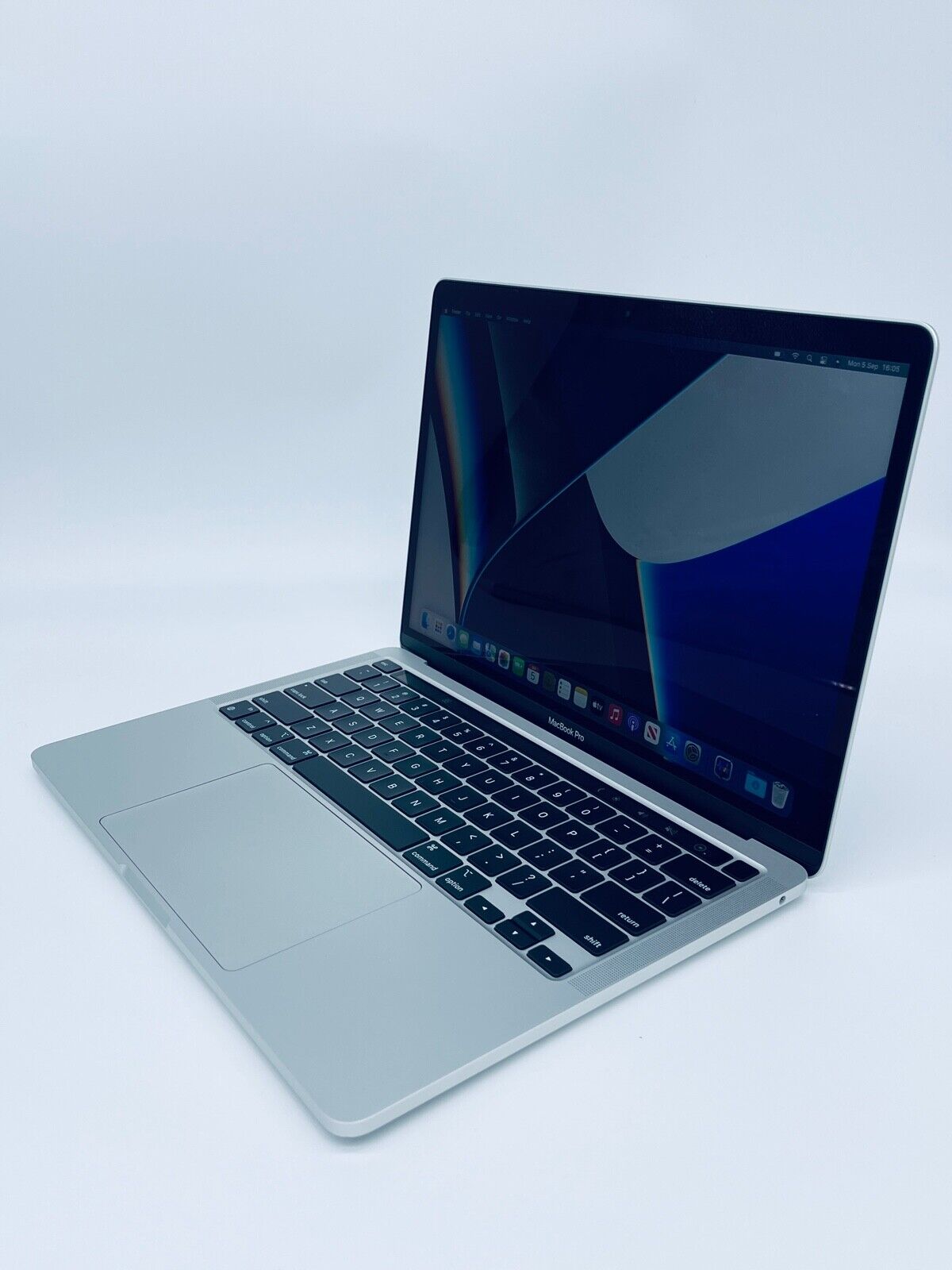 Apple MacBook Pro 13 Touch Bar ID M1 8-Core 8-GPU 8GB Ram 512GB SSD