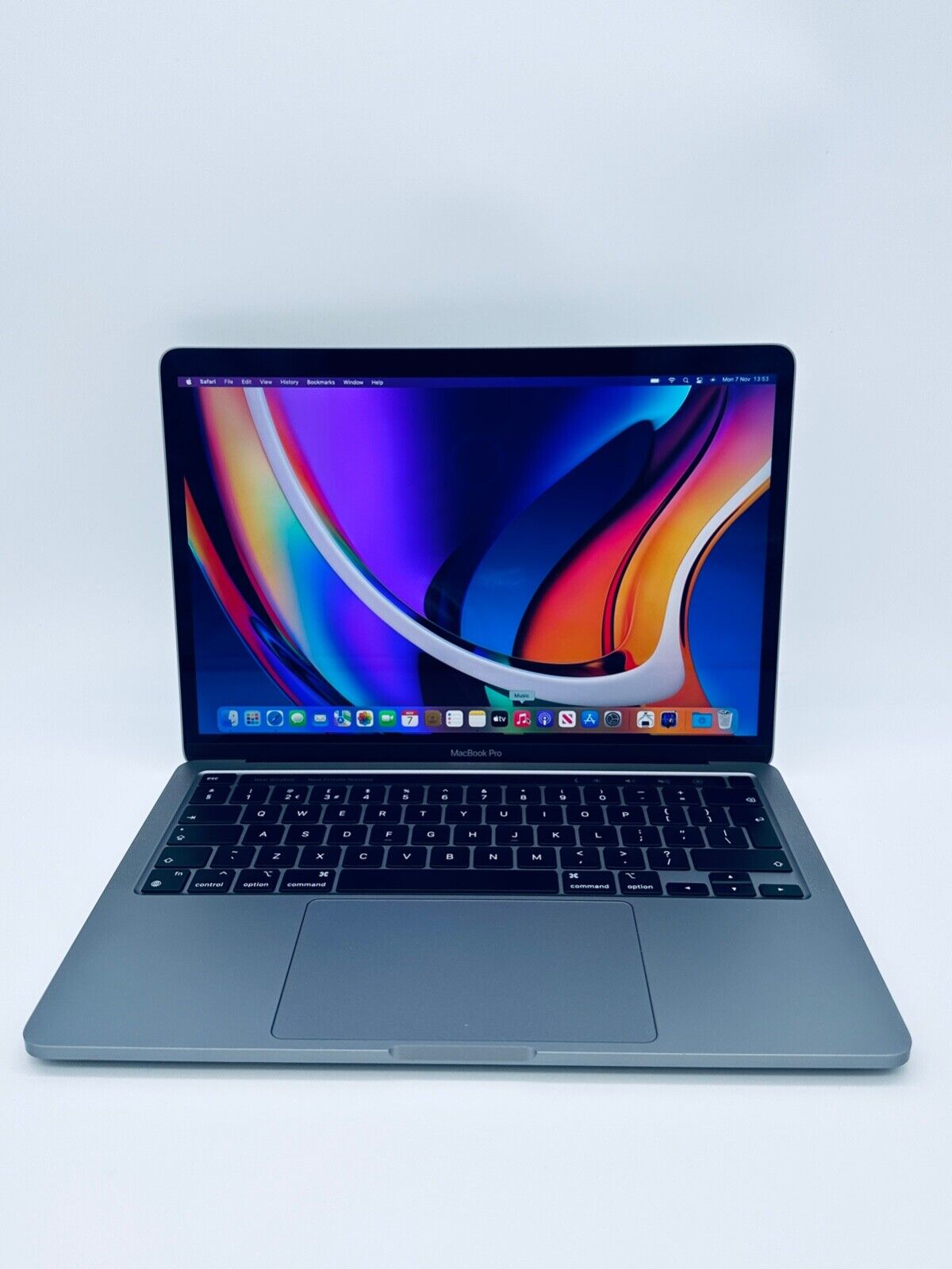 Apple MacBook Pro 13 Touch Bar ID M1 8-Core 8-GPU 16GB Ram 1TB SSD