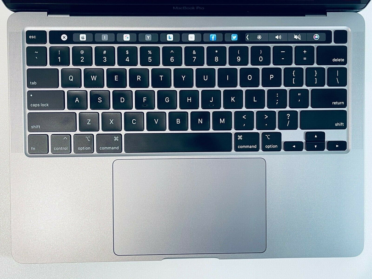 Apple MacBook Pro 13" 2020 Touch Bar Quad Core i5 2.0Ghz 16GB 4TB SSD