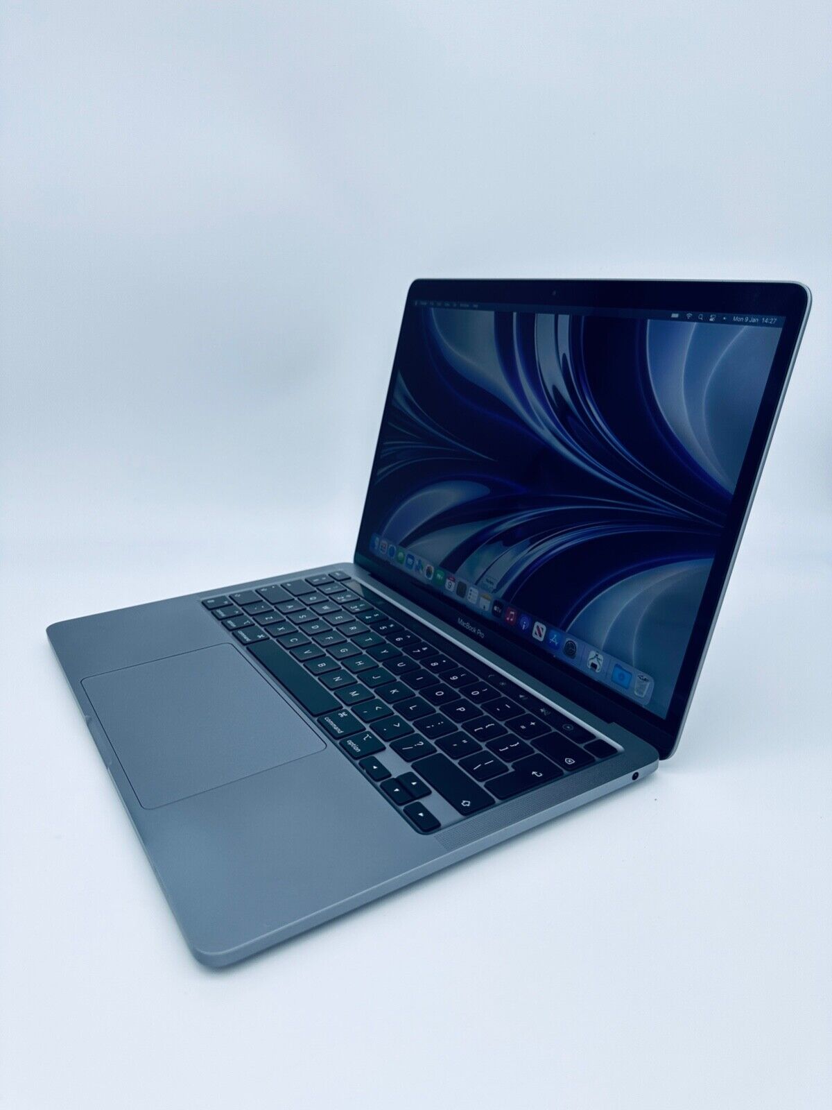 Apple MacBook Pro 13 Touch Bar M1 8-Core 8-GPU 16GB Ram 256GB SSD