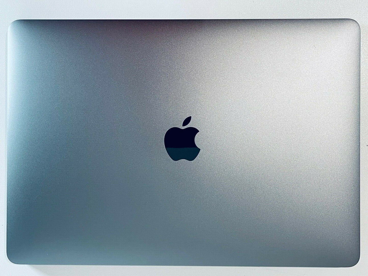 Apple MacBook Pro 13" 2017 Touch Bar ID Core i7 3.5Ghz 16GB 1TB SSD