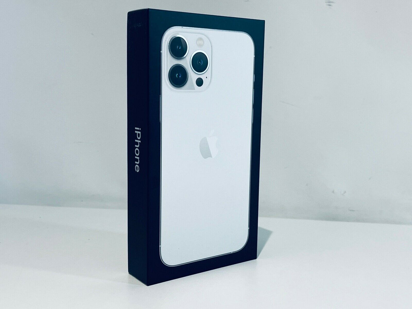 Apple iPhone 13 Pro Max 256GB Unlocked In Silver