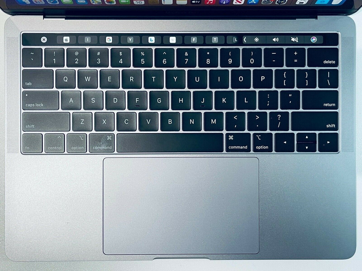 Apple MacBook Pro 13" 2019 Touch Bar ID Intel Quad Core i5 1.4Ghz 16GB 512GB SSD
