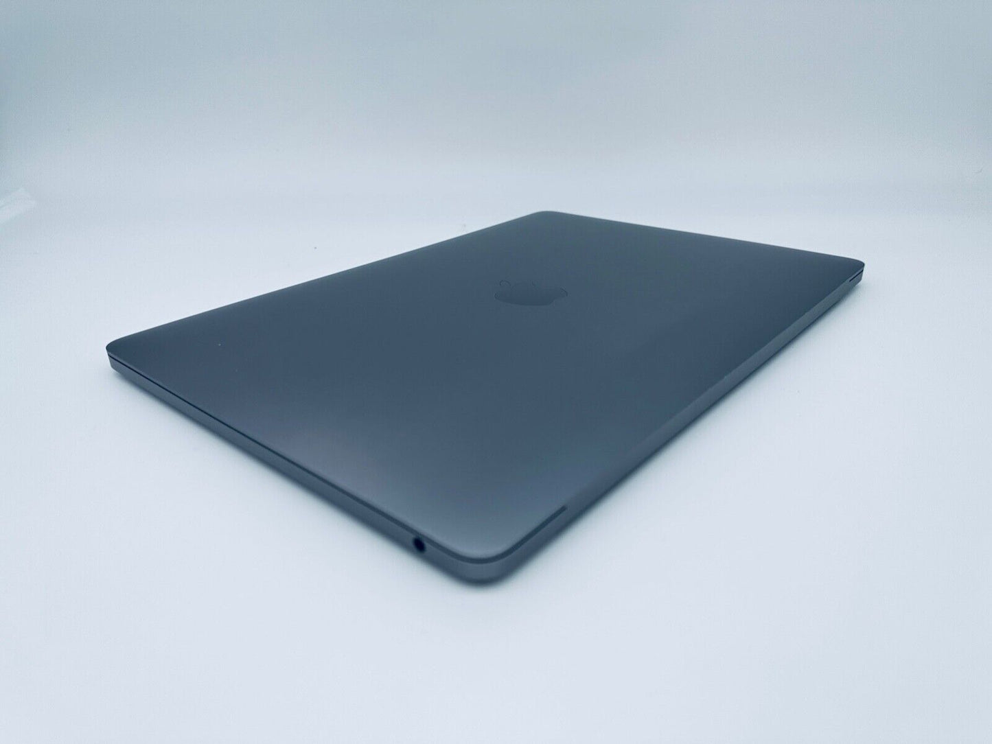 Apple MacBook Pro 13" 2016 Intel Core i5 2.0Ghz 8GB 1TB SSD