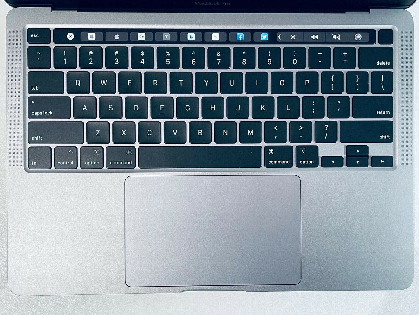 Apple MacBook Pro 13" 2020 Touch Bar Quad Core i7 2.3Ghz 32GB 2TB SSD
