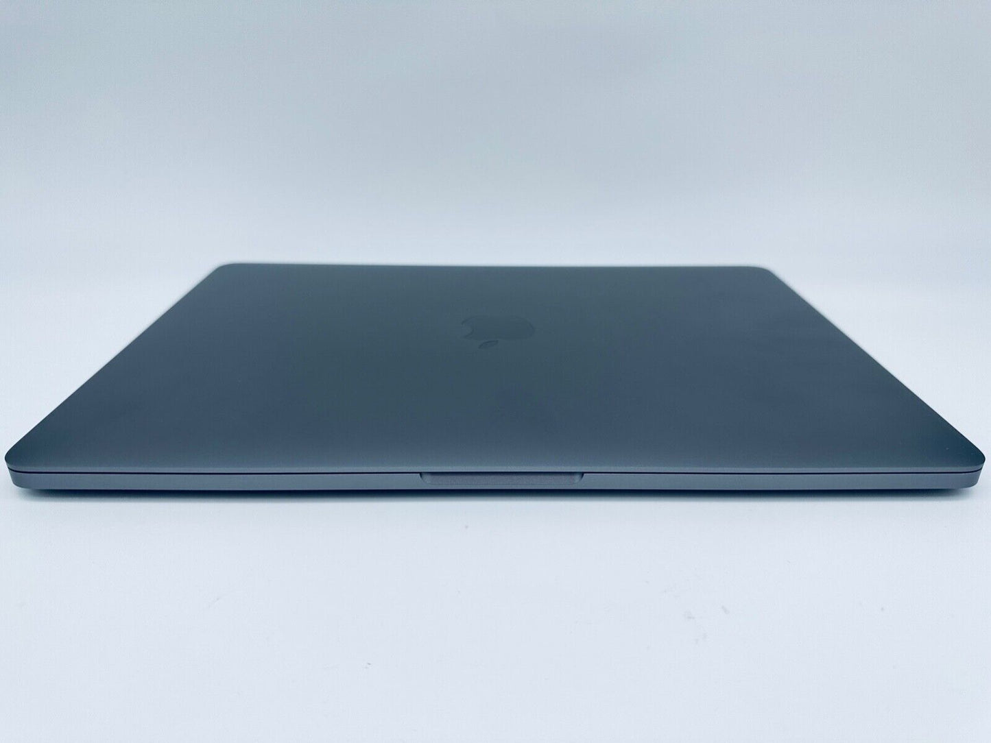 Apple MacBook Pro 13" 2018 Touch Bar Intel Core i5 2.3Ghz 8GB 256GB SSD