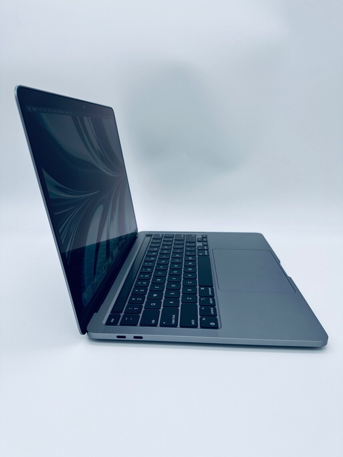 Apple MacBook Pro 13 Touch Bar ID M1 8-Core 8-GPU, 16GB Ram, 1TB SSD