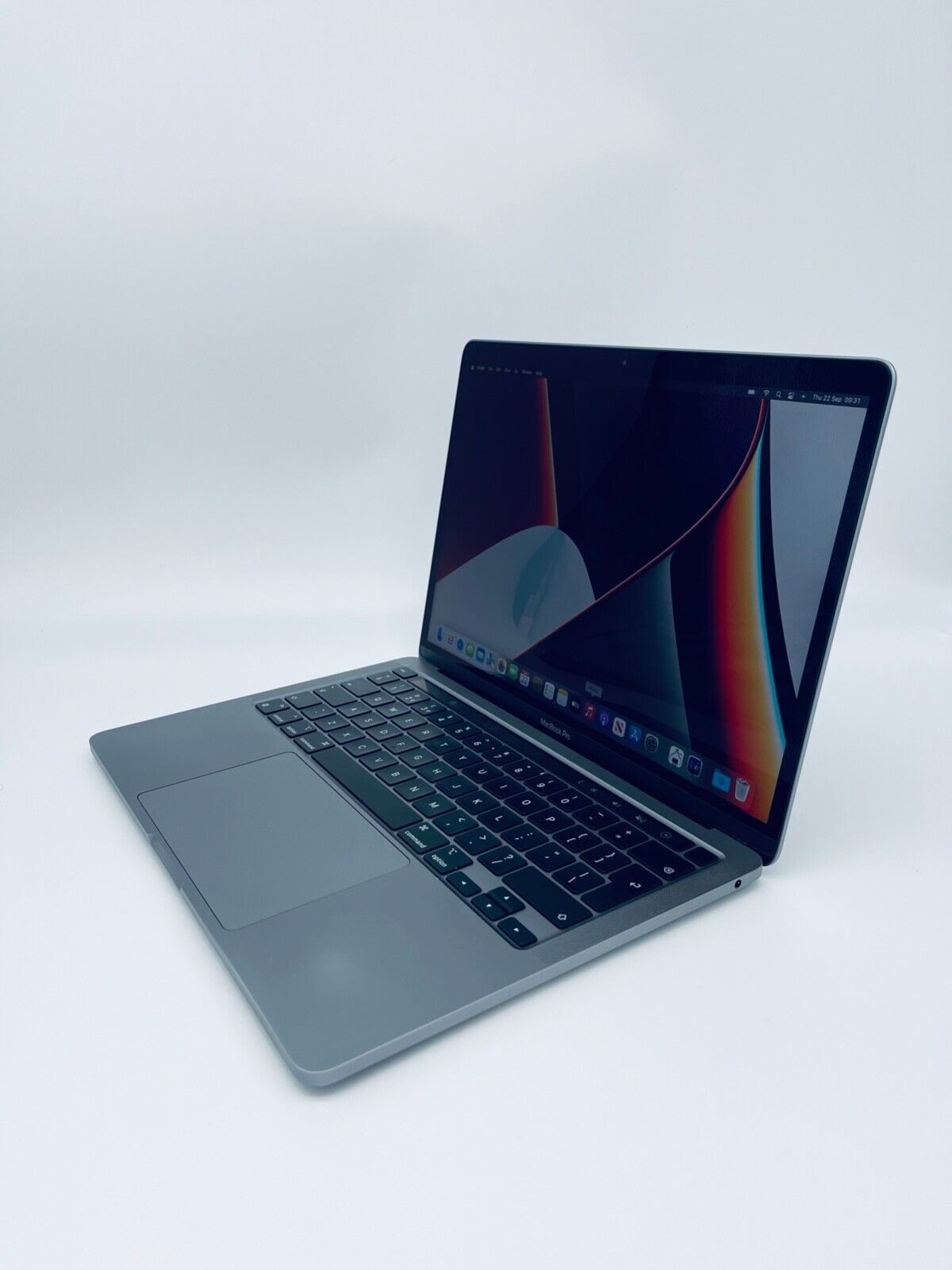 Apple MacBook Pro 13 Touch Bar ID M1 8-Core 8-GPU 8GB Ram 512GB SSD