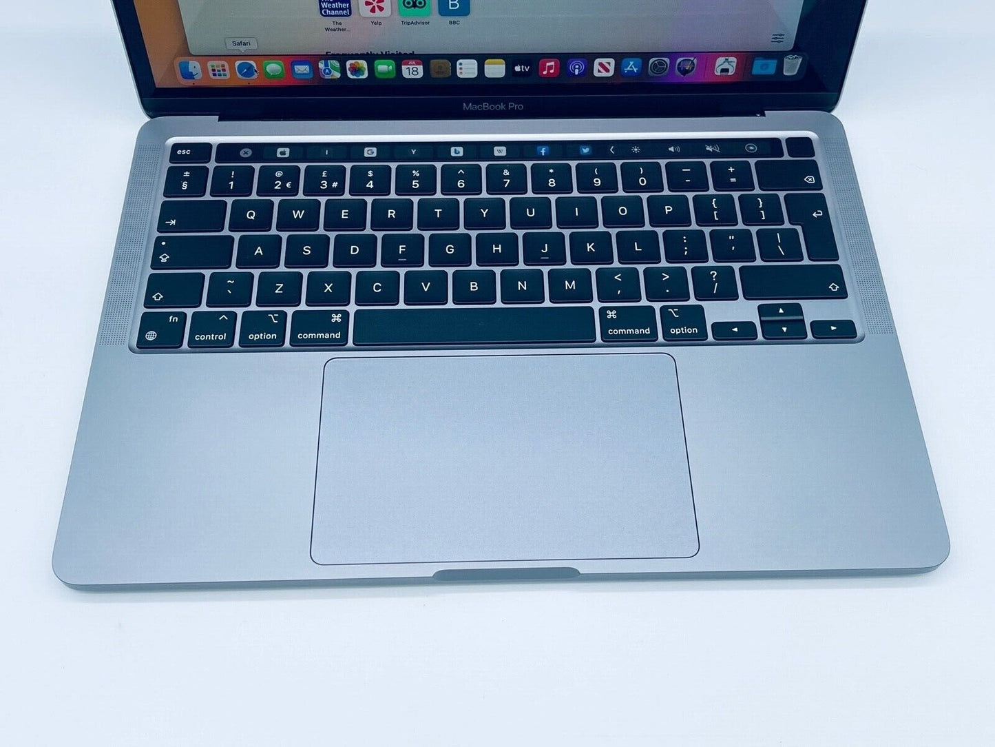 Apple MacBook Pro 13 Touch Bar ID M1 8-Core 8-GPU 16GB Ram 1TB SSD