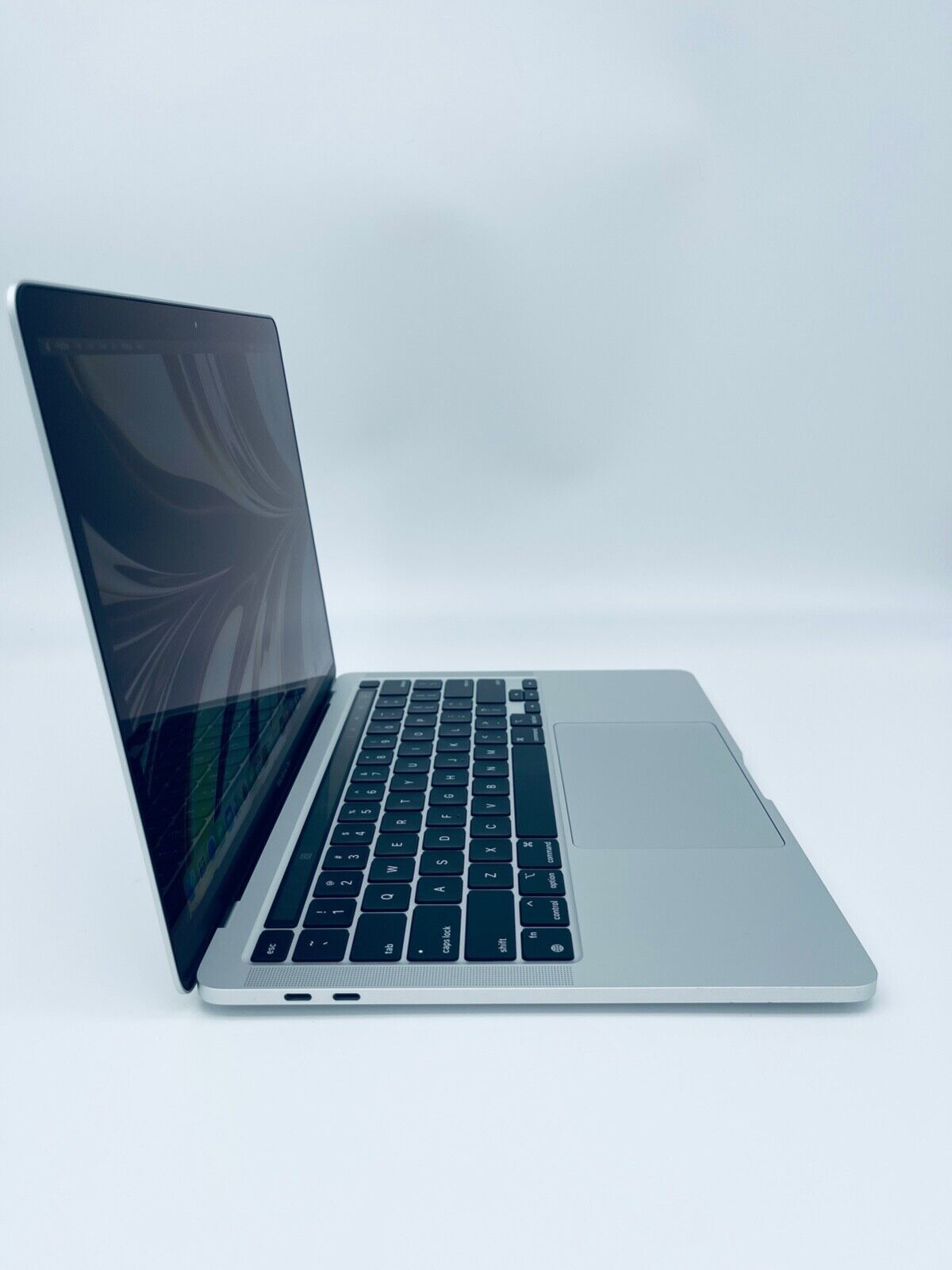 Apple MacBook Pro 13 Touch Bar ID M1 8-Core 8-GPU 16GB Ram 1TB SSD