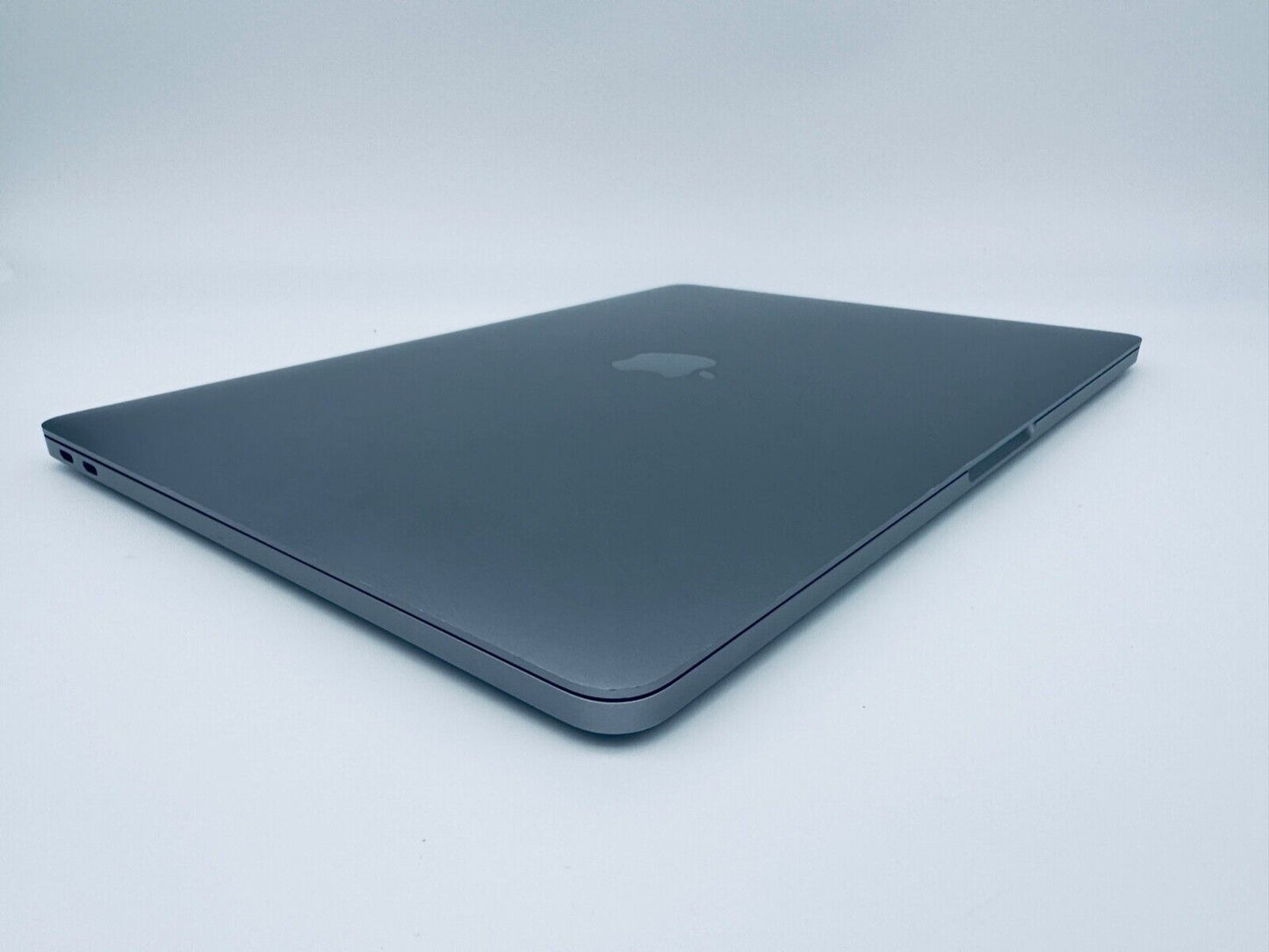 Apple MacBook Pro 13" 2016 Intel Core i5 2.0Ghz 8GB 1TB SSD