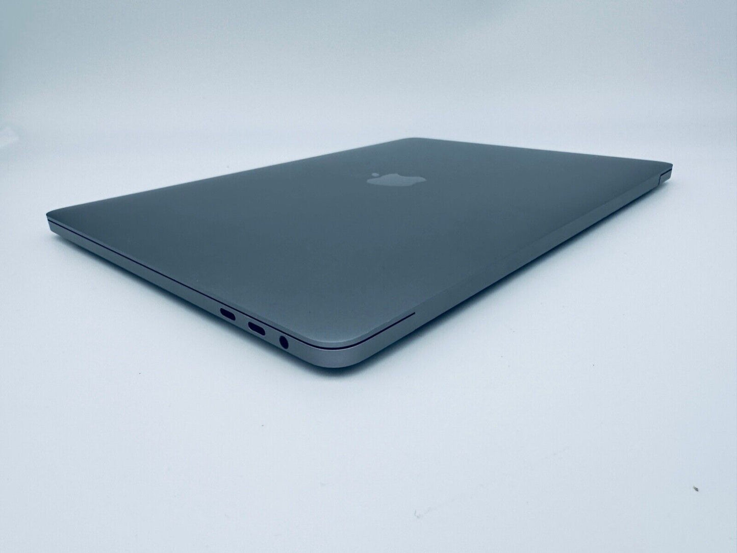 Apple MacBook Pro 13" 2017 Touch Bar ID Core i7 3.5Ghz 16GB 256GB SSD