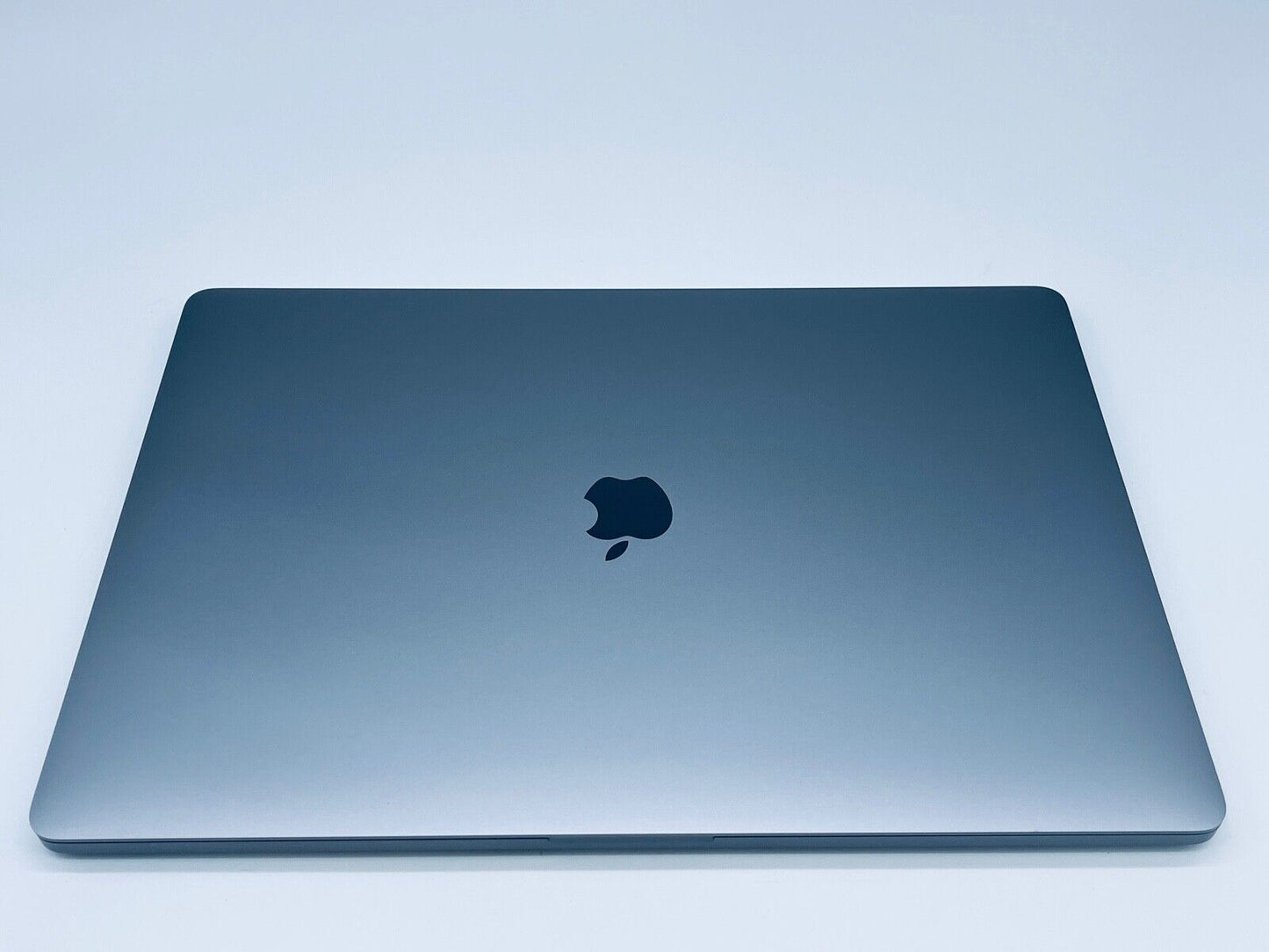 Apple MacBook Pro Retina 16" 2019 Touch Bar ID i9 8 Core 2.4Ghz 64GB 2TB SSD