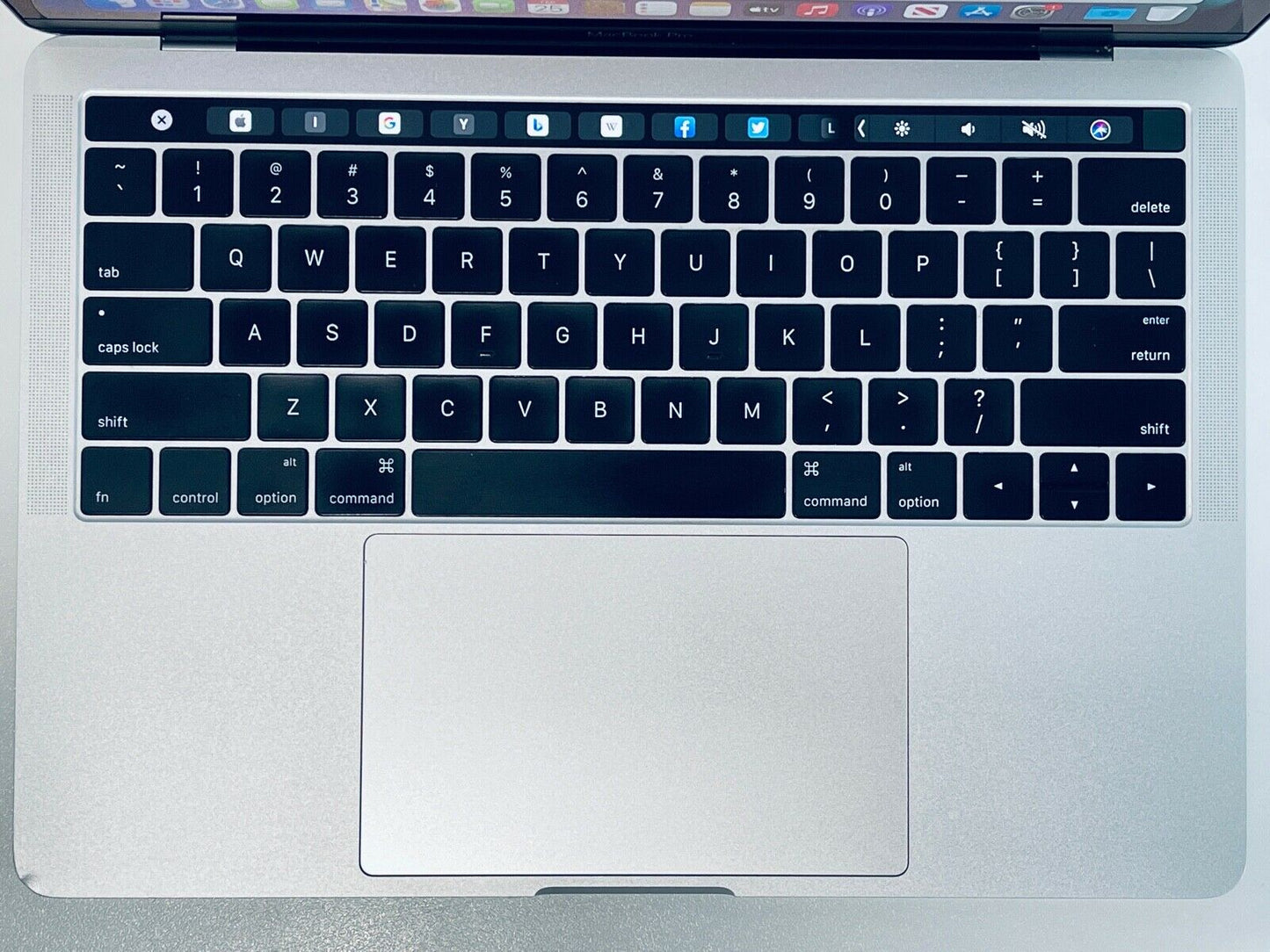 Apple MacBook Pro Retina 13" 2016 Touch Bar ID Core i5 2.9Ghz 8GB 512GB