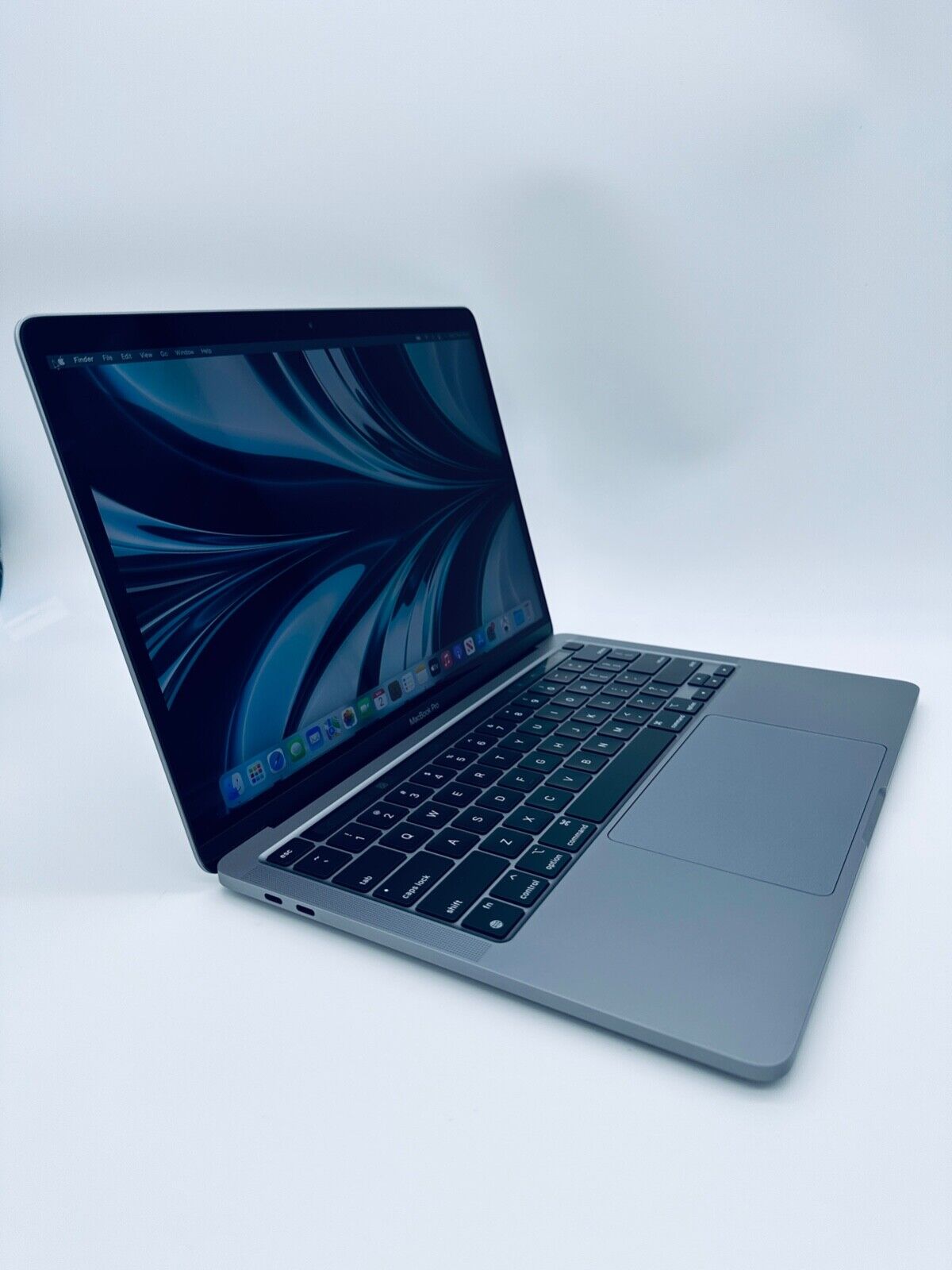Apple MacBook Pro 13 Touch Bar ID M1 8-Core 8-GPU 8GB Ram 512GB SSD