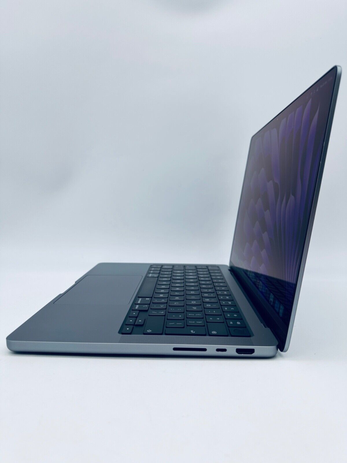 Apple MacBook Pro 14" 2023 M2 Pro 10-Core CPU 16-Core GPU 32GB 512GB Space Grey