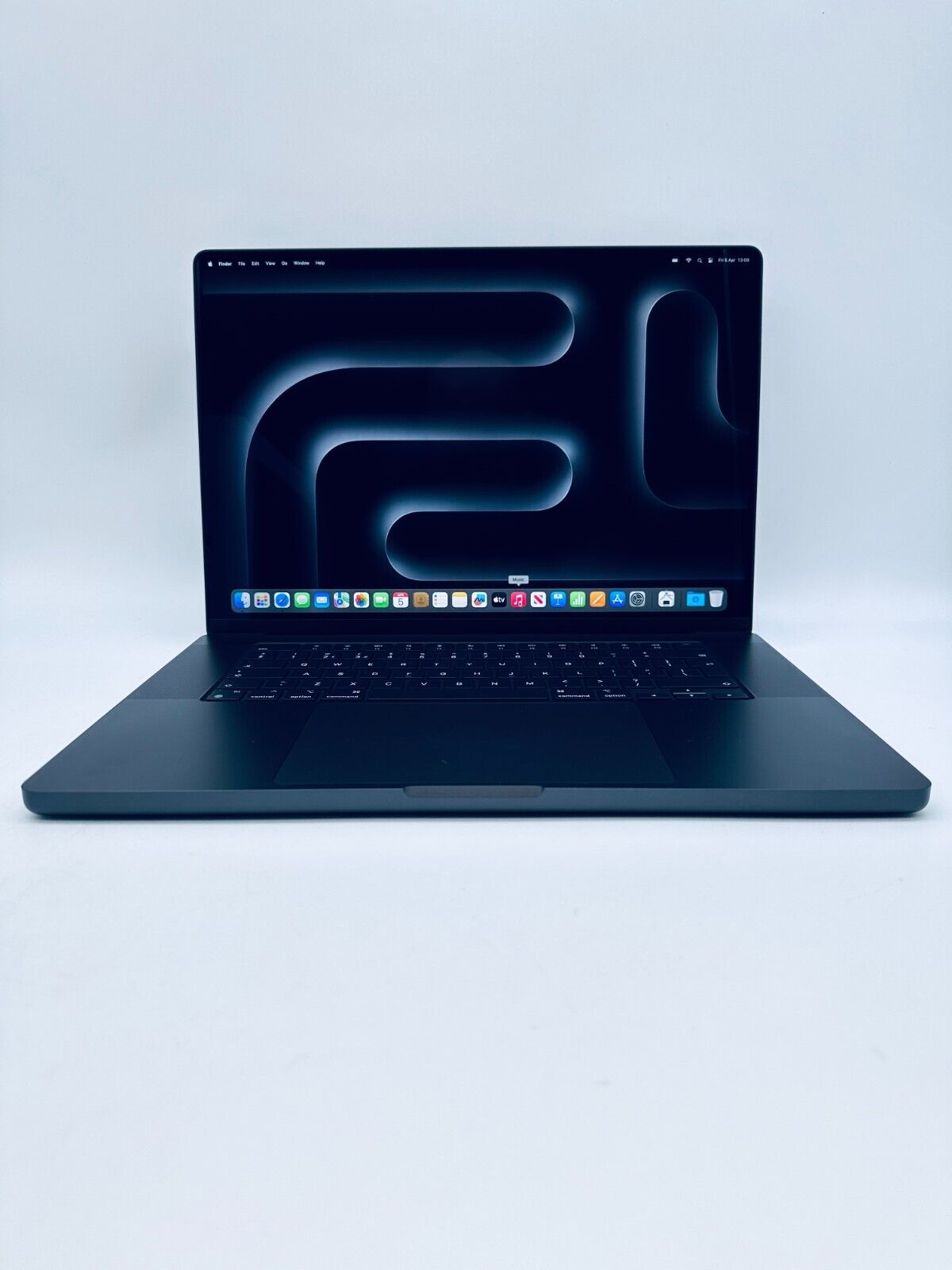 NEW Apple MacBook Pro 16" 2023 M3 Pro 12-Core CPU 18-Core GPU 36GB 512GB Black