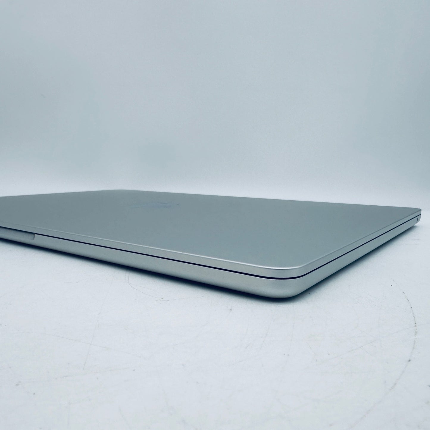 MacBook Air M3 15-Inch 2024 8-Core CPU 10-Core GPU 8GB 256GB Silver 12M Warranty