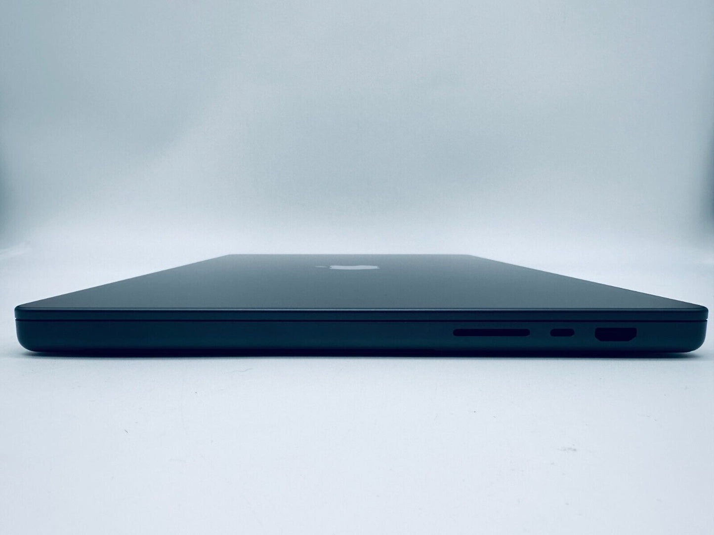 NEW Apple MacBook Pro 16" 2023 M3 Pro 12-Core CPU 18-Core GPU 36GB 512GB Black