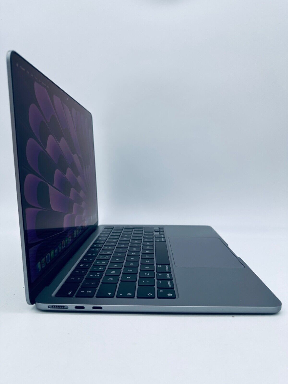 Apple M2 MacBook Air 13-Inch 8-Core CPU 8-Core GPU 8GB, 256GB SSD In Space Grey