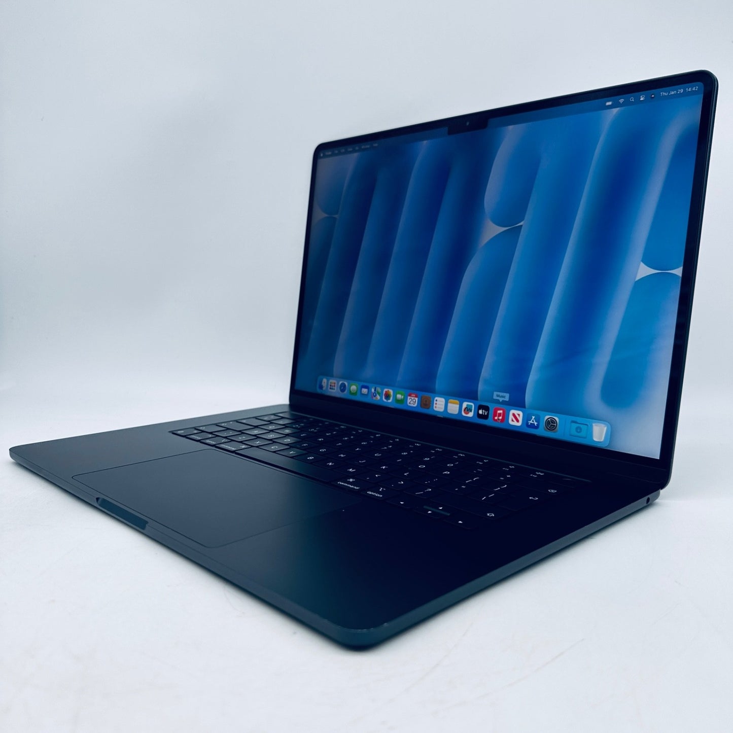 Apple MacBook Air 15-Inch M2 8-Core CPU 10-Core GPU 16GB 1TB SSD Midnight Blue