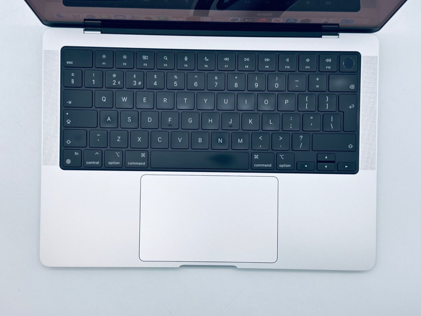 Apple MacBook Pro 14" M1 Pro 8-Core CPU 14-Core GPU 16GB 512GB SSD In Silver