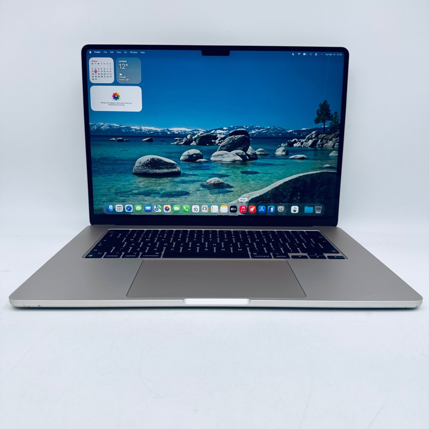 Apple MacBook Air 15-Inch M2 8-Core CPU 10-Core GPU 8GB 256GB In Starlight, Gold