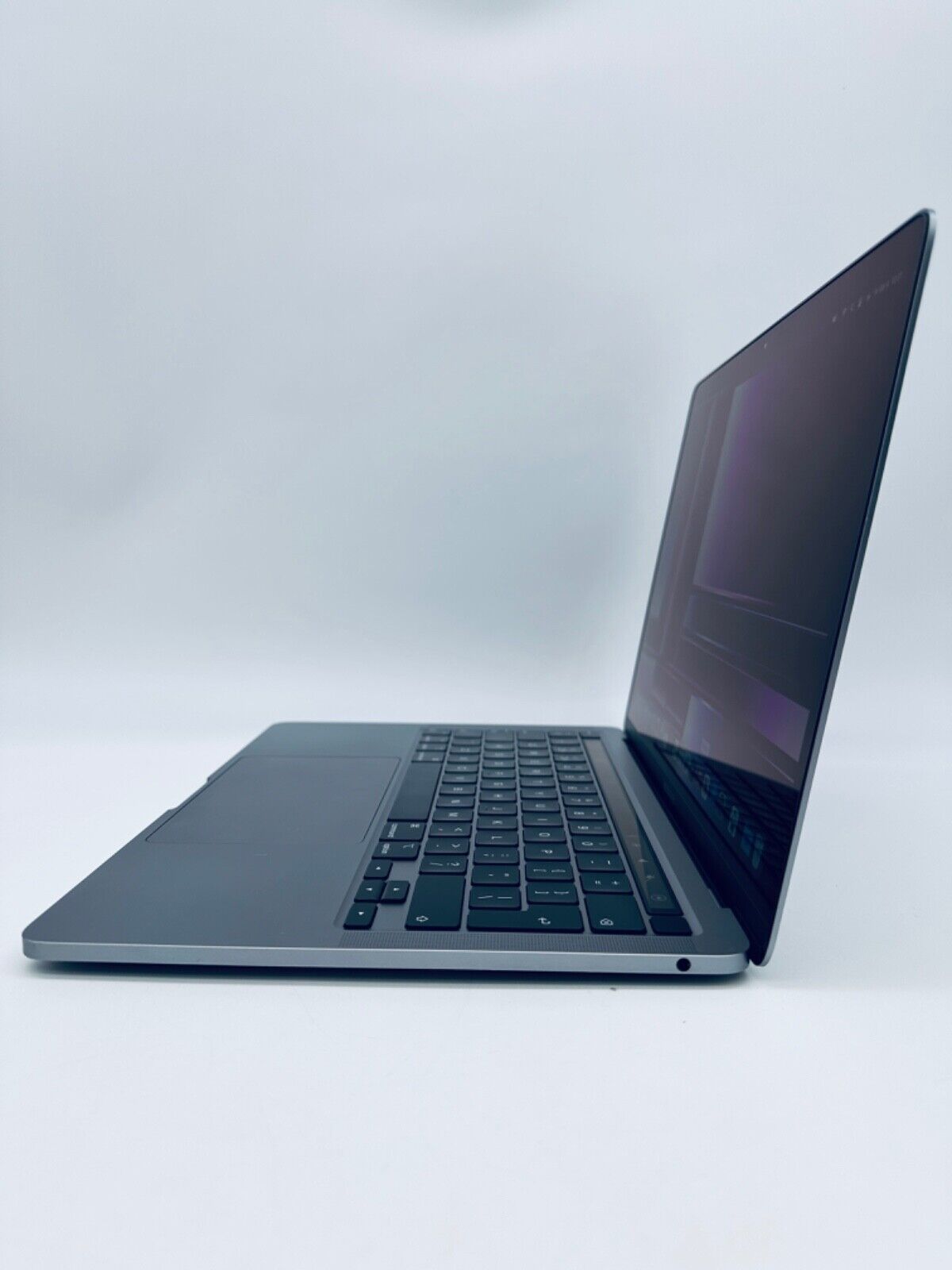 Apple M1 MacBook Pro 13-Inch Touch Bar 8-Core CPU 8-GPU 8GB Ram 512GB SSD Grey