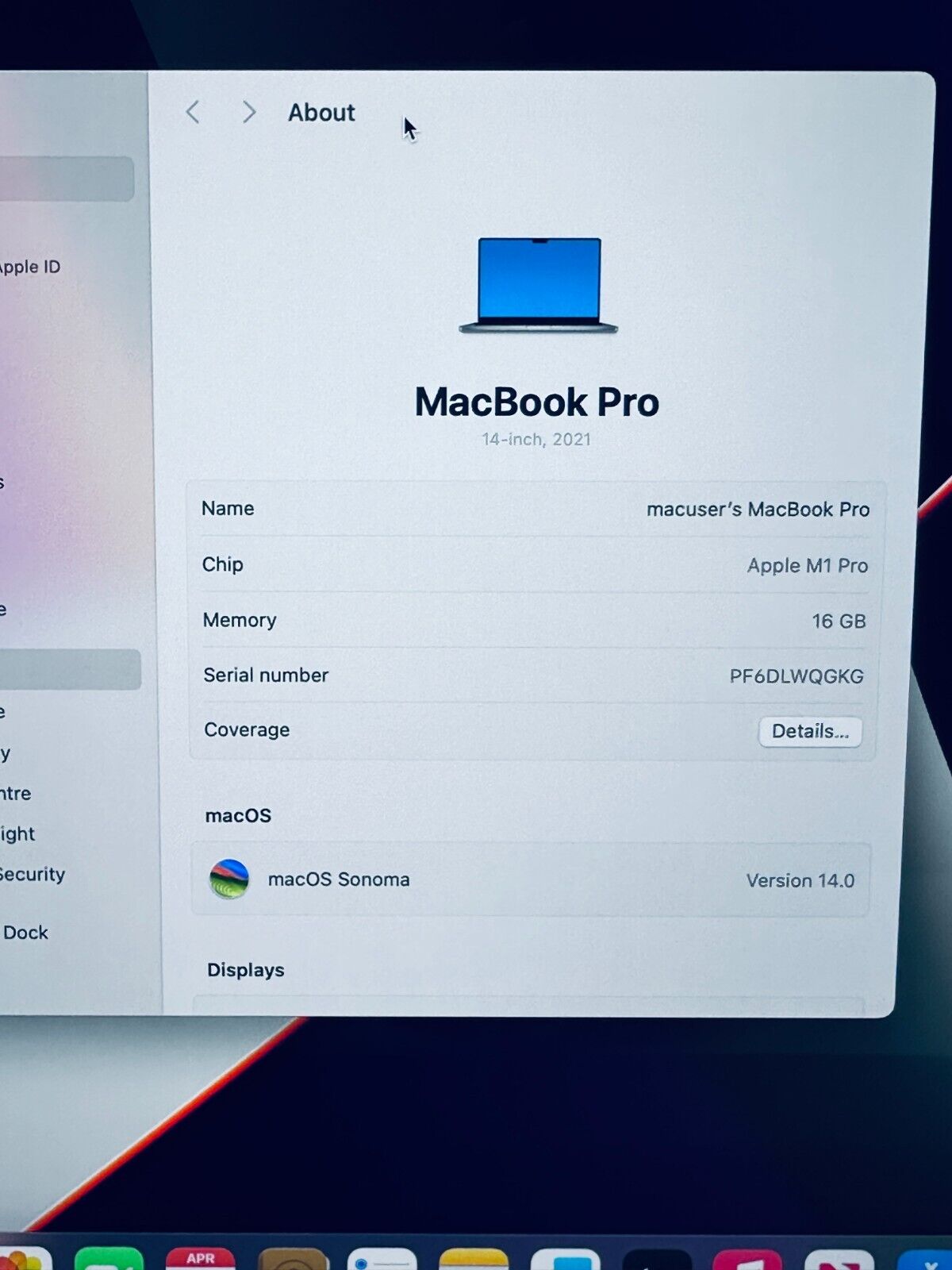 Apple MacBook Pro 14" M1 Pro 8-Core CPU 14-Core GPU 16GB 512GB SSD In Space Grey