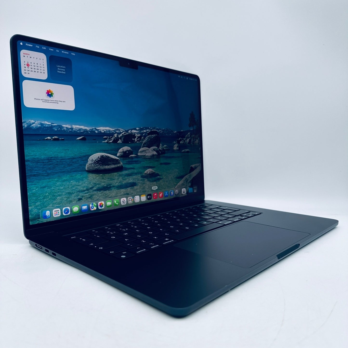 Apple MacBook Air M3 15-Inch 2024 8-Core CPU 10-Core GPU 8GB 256GB Midnight Blue