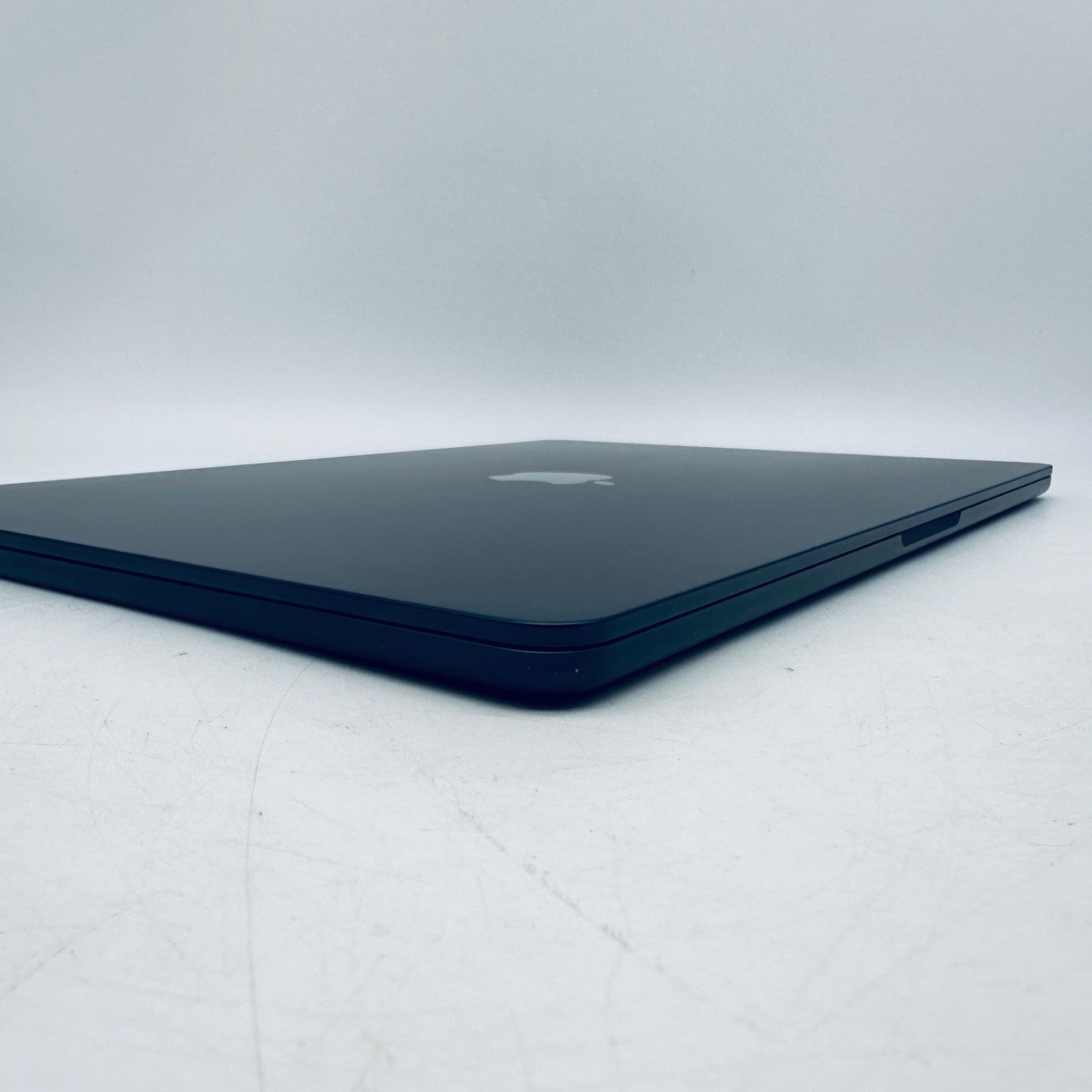 MacBook Air 15-Inch M2 8-Core CPU 10-Core GPU 16GB 1TB Midnight Blue + Warranty