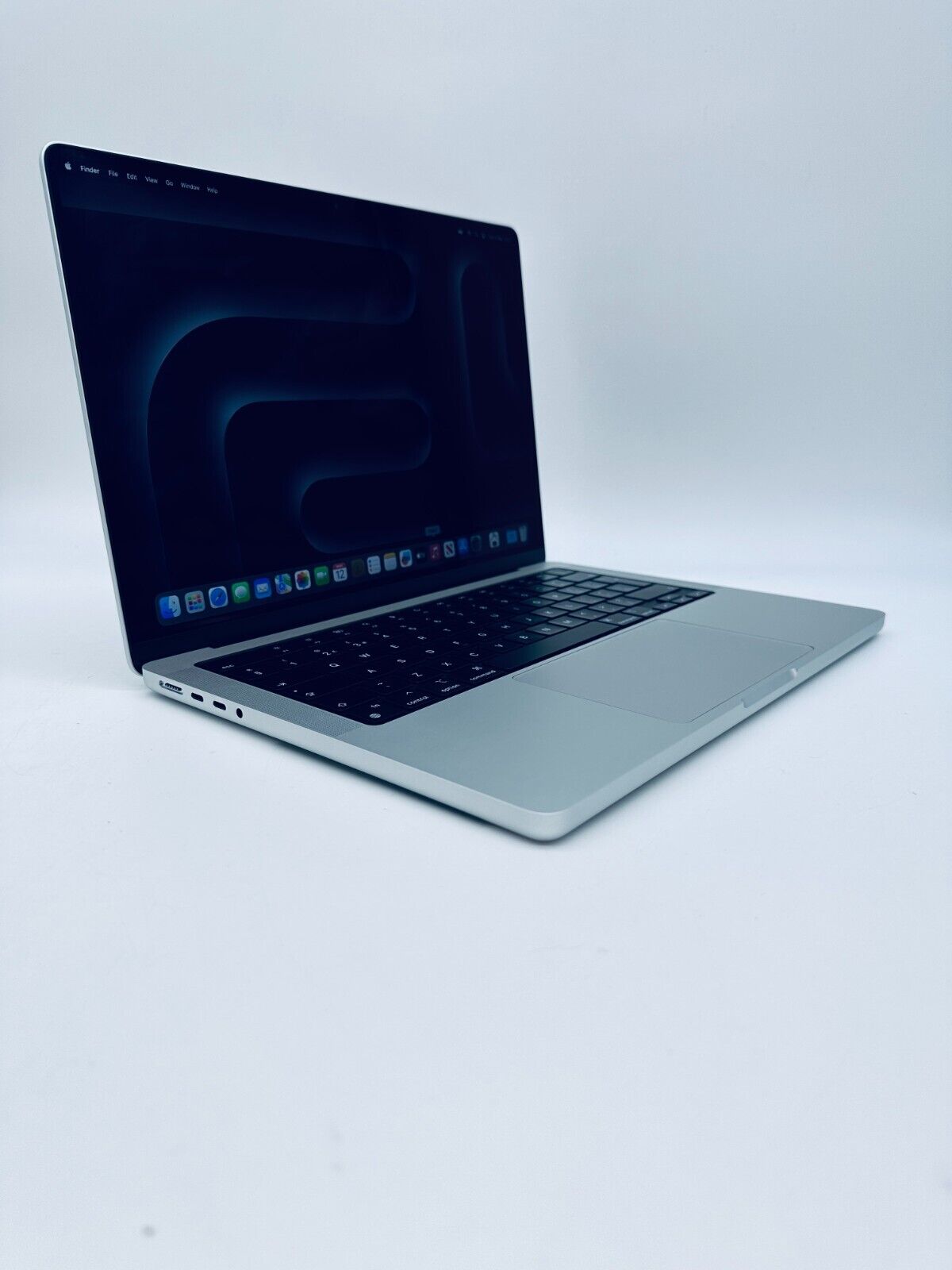 Apple MacBook Pro 14" 2023 M3 Pro 11-Core CPU 14-Core GPU 18GB 512GB SSD Silver