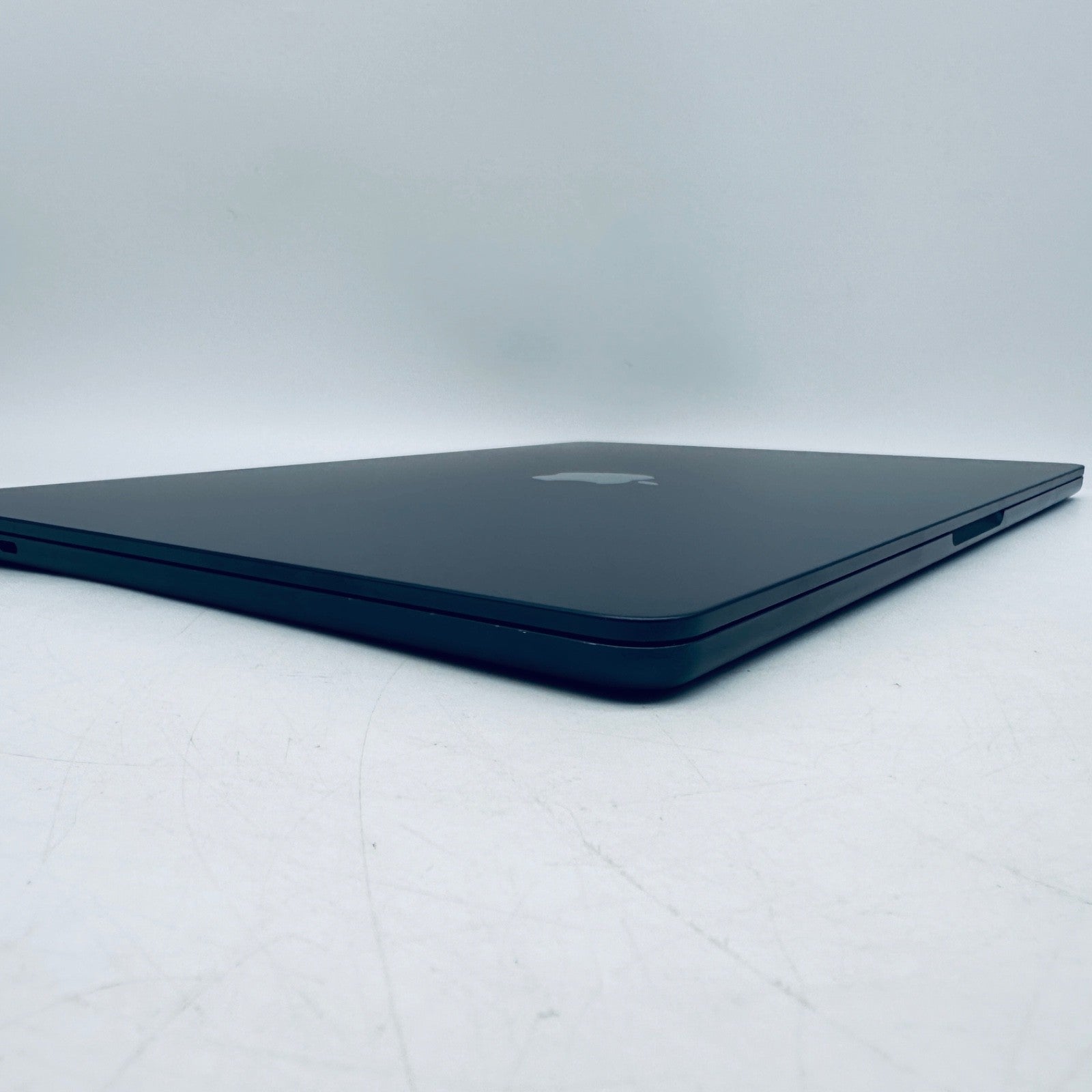 MacBook Air 15-Inch M2 8-Core CPU 10-Core GPU 8GB 512GB In MDN Blue + Warranty