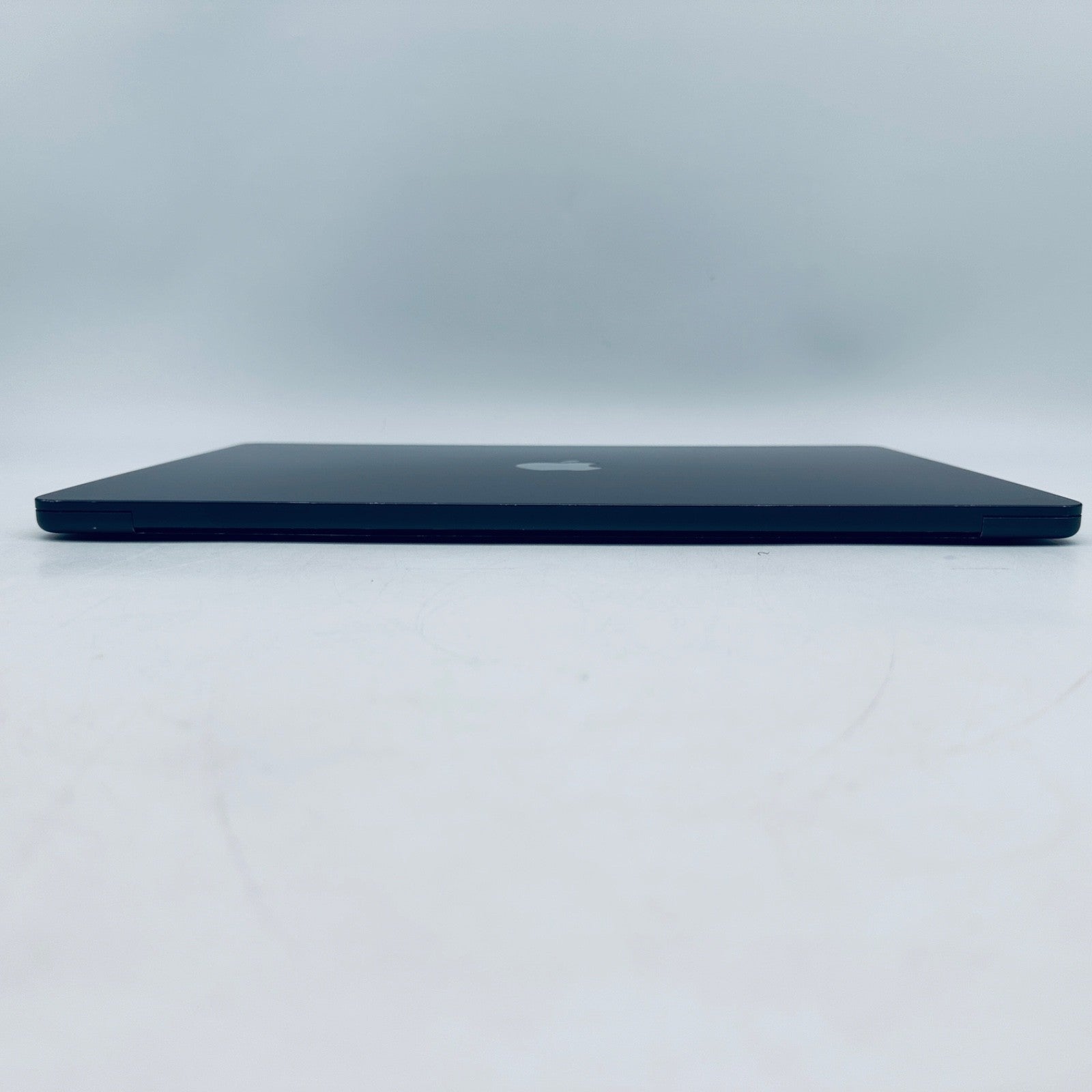 Apple MacBook Air 15-Inch M2 8-Core CPU 10-Core GPU 16GB 1TB SSD Midnight Blue