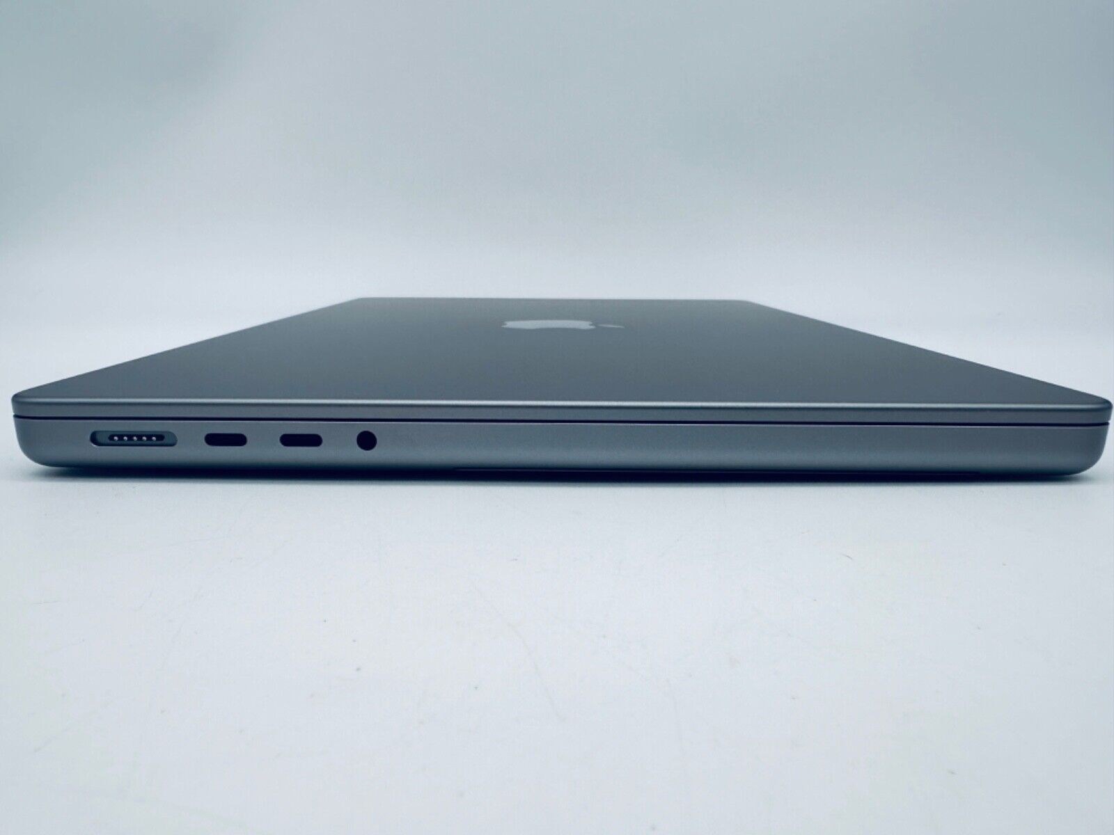 Apple MacBook Pro 14" 2023 M2 Pro 10-Core CPU 16-Core GPU 16GB 512GB In Sp Grey