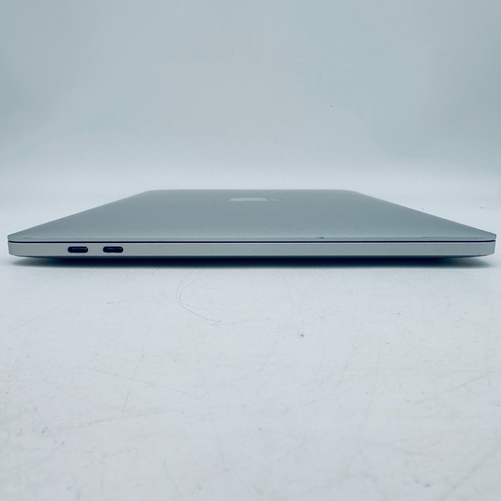 M1 MacBook Pro 13-Inch Touch Bar 8-Core CPU 8-GPU 8GB Ram 256GB SSD In Silver