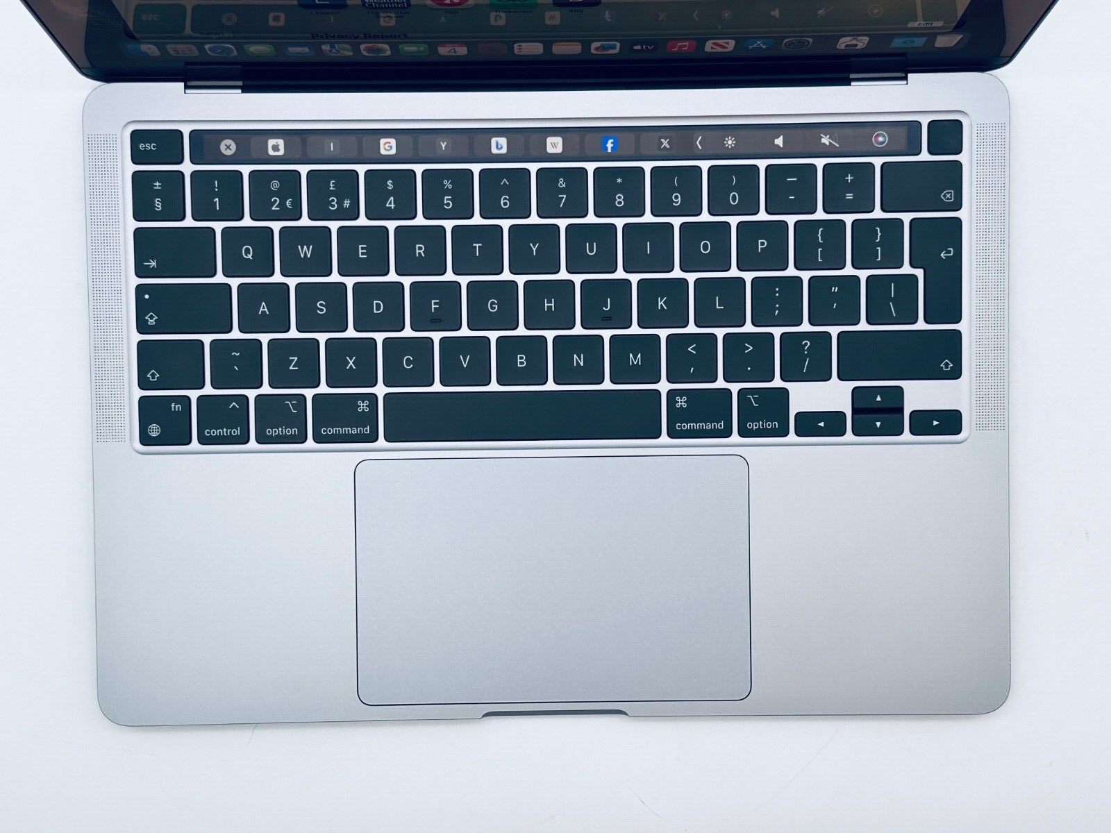 Apple M1 MacBook Pro 13-Inch Touch Bar 8-Core CPU 8-GPU 16GB Ram 512GB SSD Grey