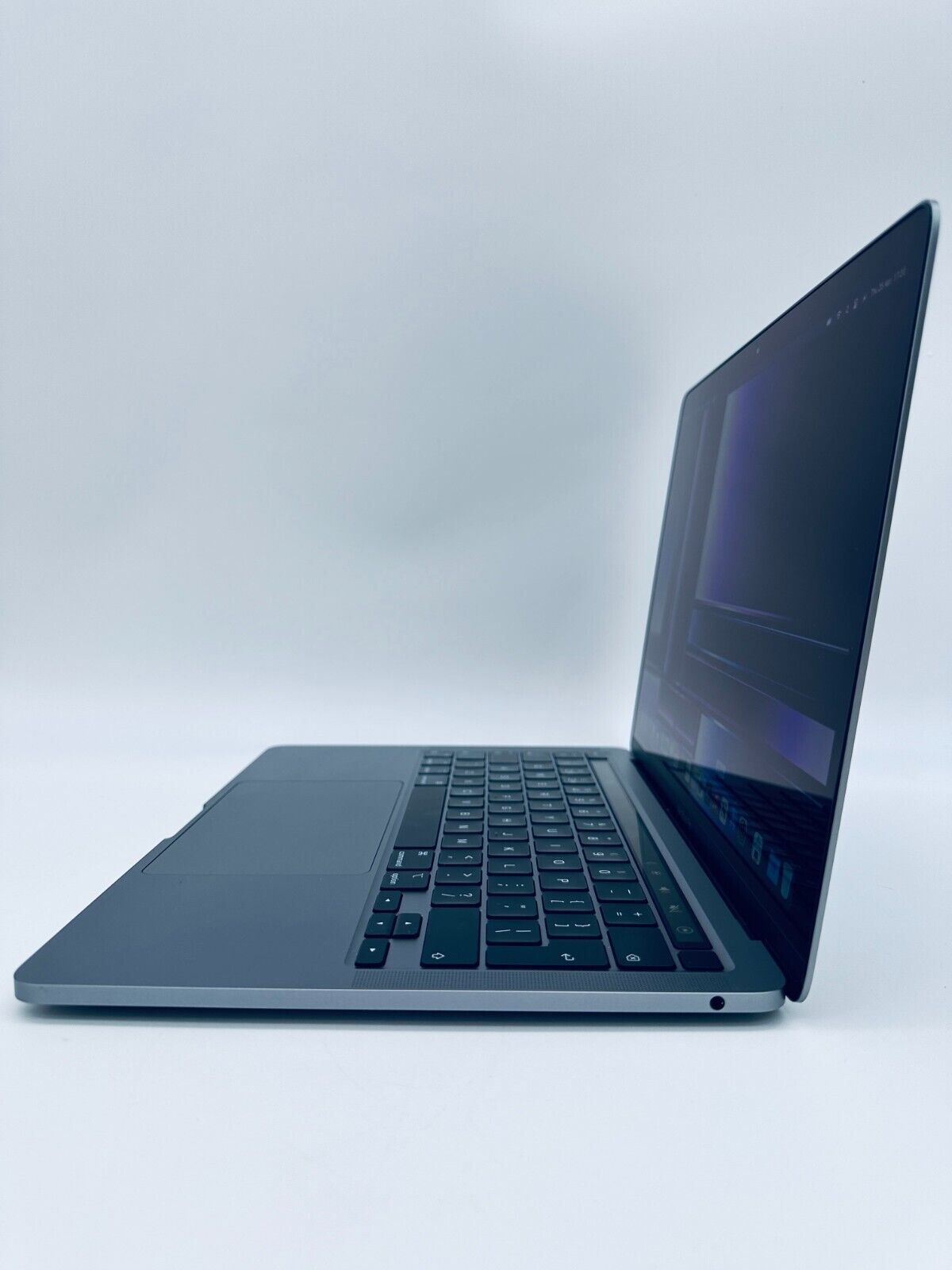 Apple MacBook Pro 13 M2 Touch Bar 8-Core CPU 10-GPU 8GB Ram 256GB SSD Space Grey