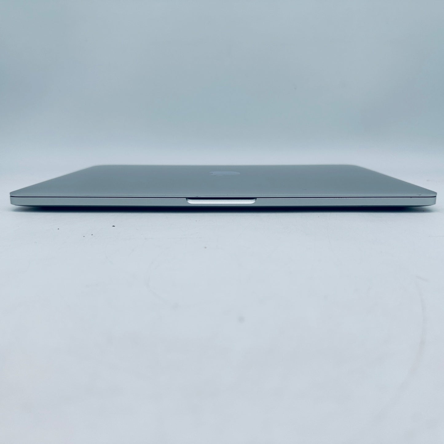 M1 MacBook Pro 13-Inch Touch Bar 8-Core CPU 8-GPU 8GB Ram 256GB SSD In Silver
