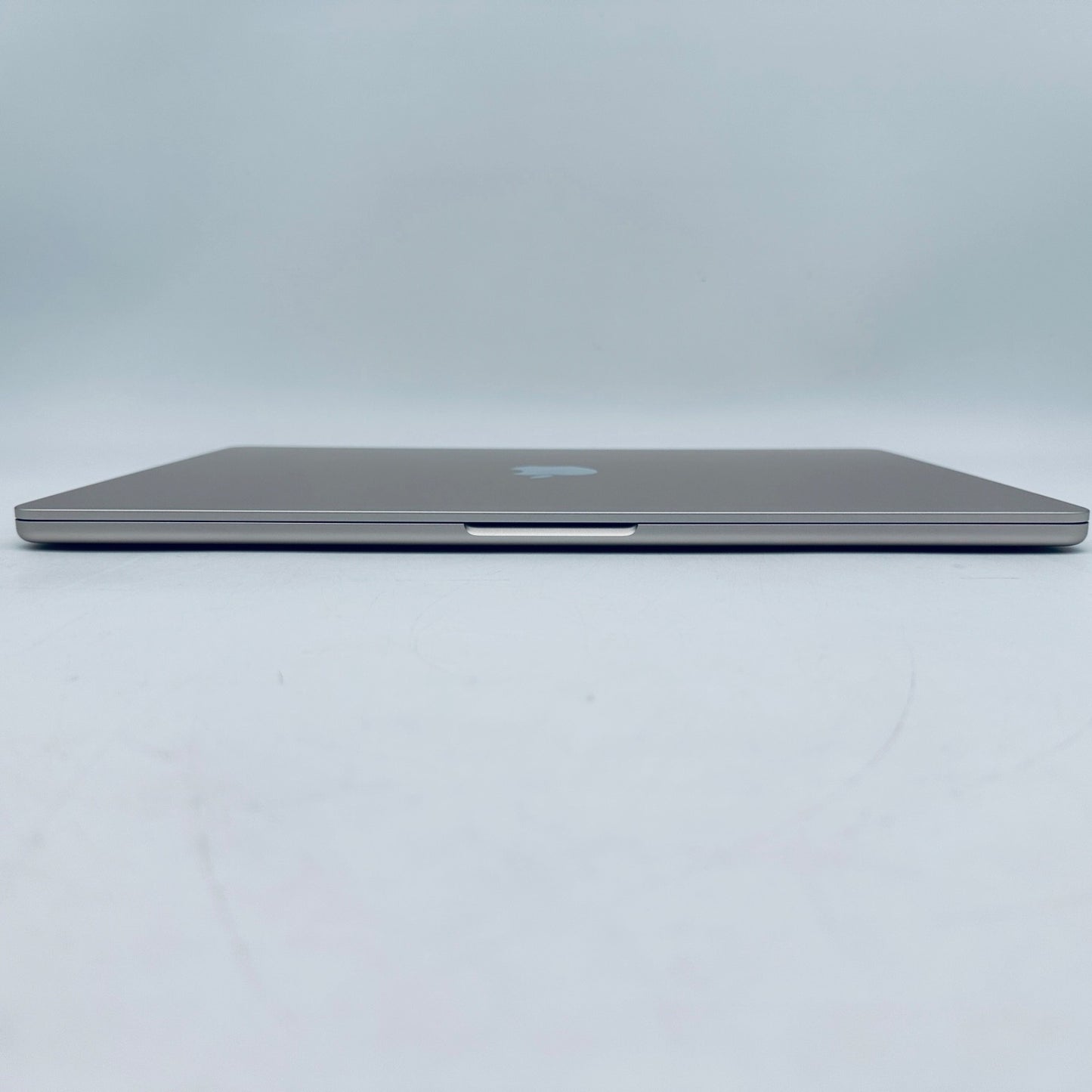 Apple MacBook Air 15-Inch M2 8-Core CPU 10-Core GPU 8GB 256GB In Starlight, Gold