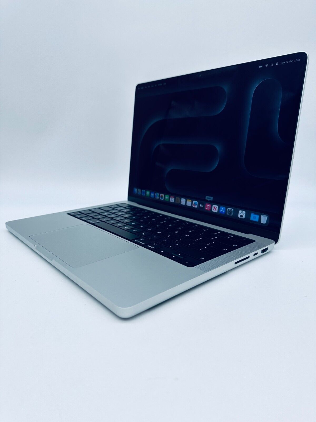 Apple MacBook Pro 14" 2023 M3 Pro 11-Core CPU 14-Core GPU 18GB 512GB SSD Silver