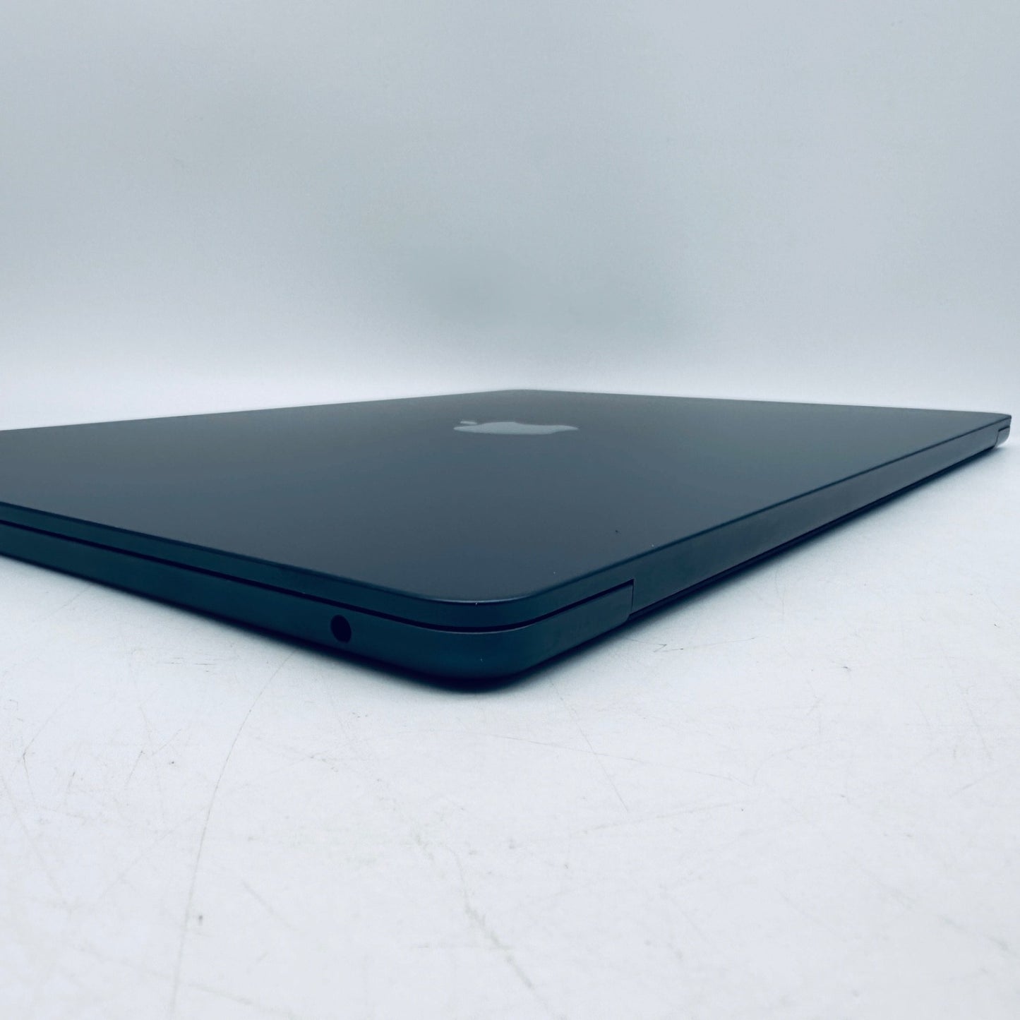 MacBook Air 15-Inch M2 8-Core CPU 10-Core GPU 8GB 512GB In MDN Blue + Warranty