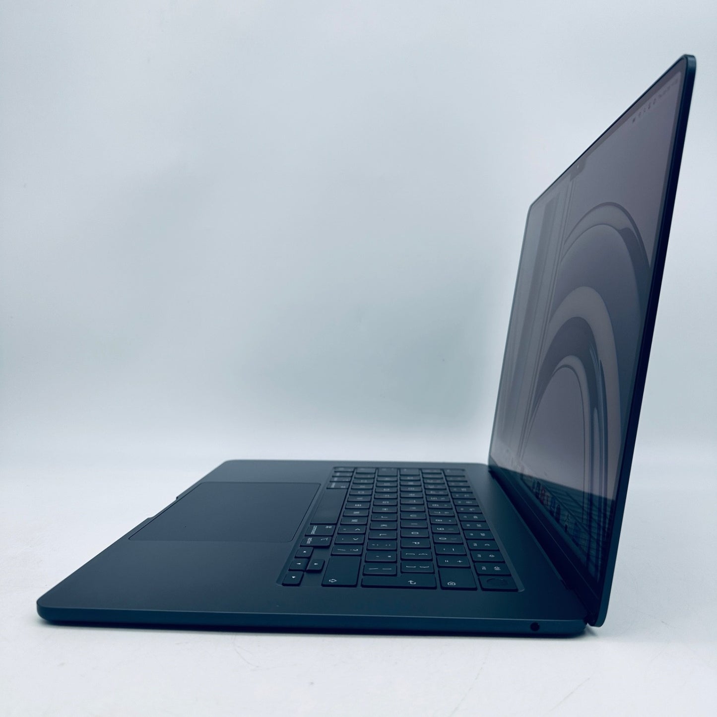 MacBook Air 15-Inch M2 8-Core CPU 10-Core GPU 16GB 1TB Midnight Blue + Warranty