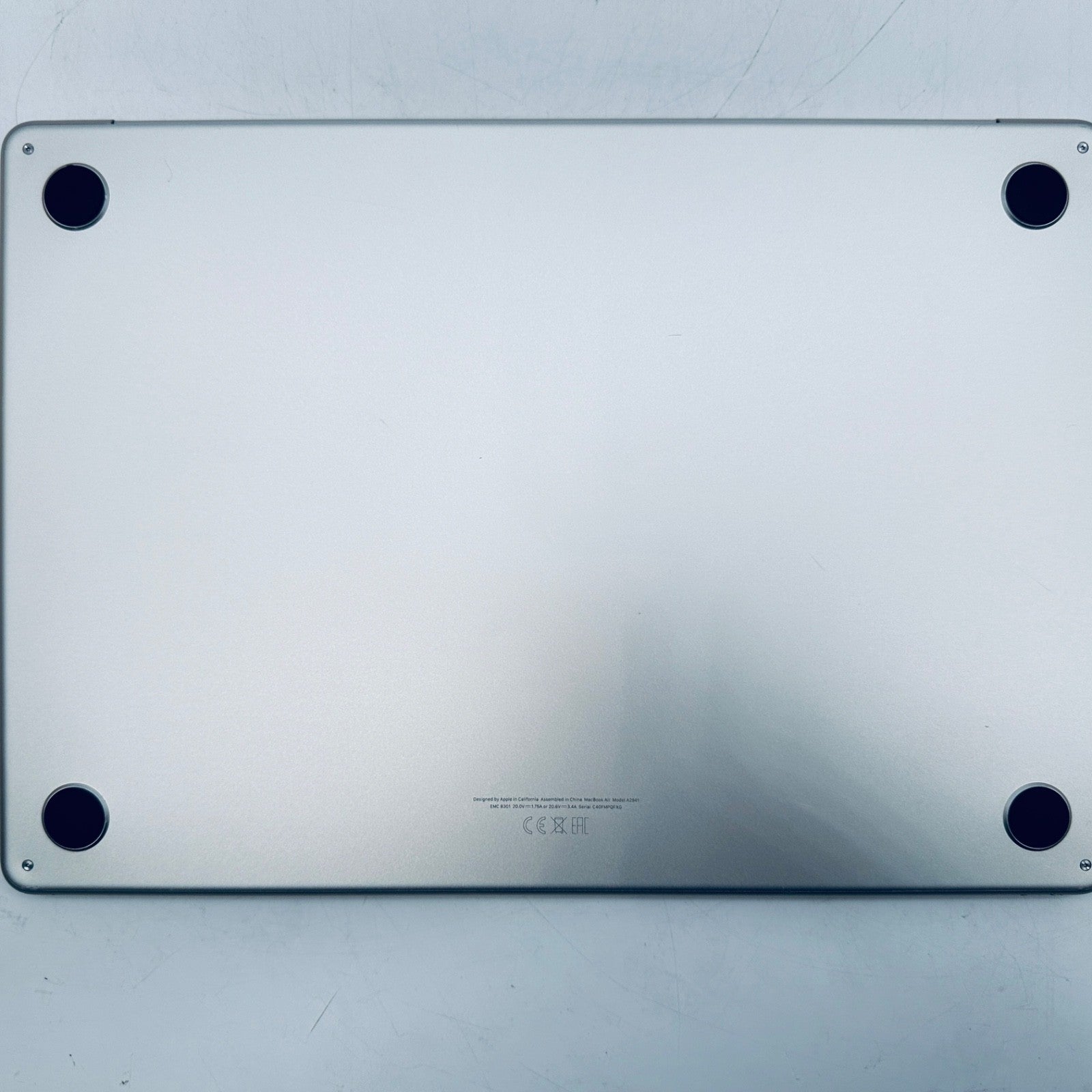 Apple MacBook Air 15-Inch M2 8-Core CPU 10-Core GPU 8GB 256GB In Starlight, Gold