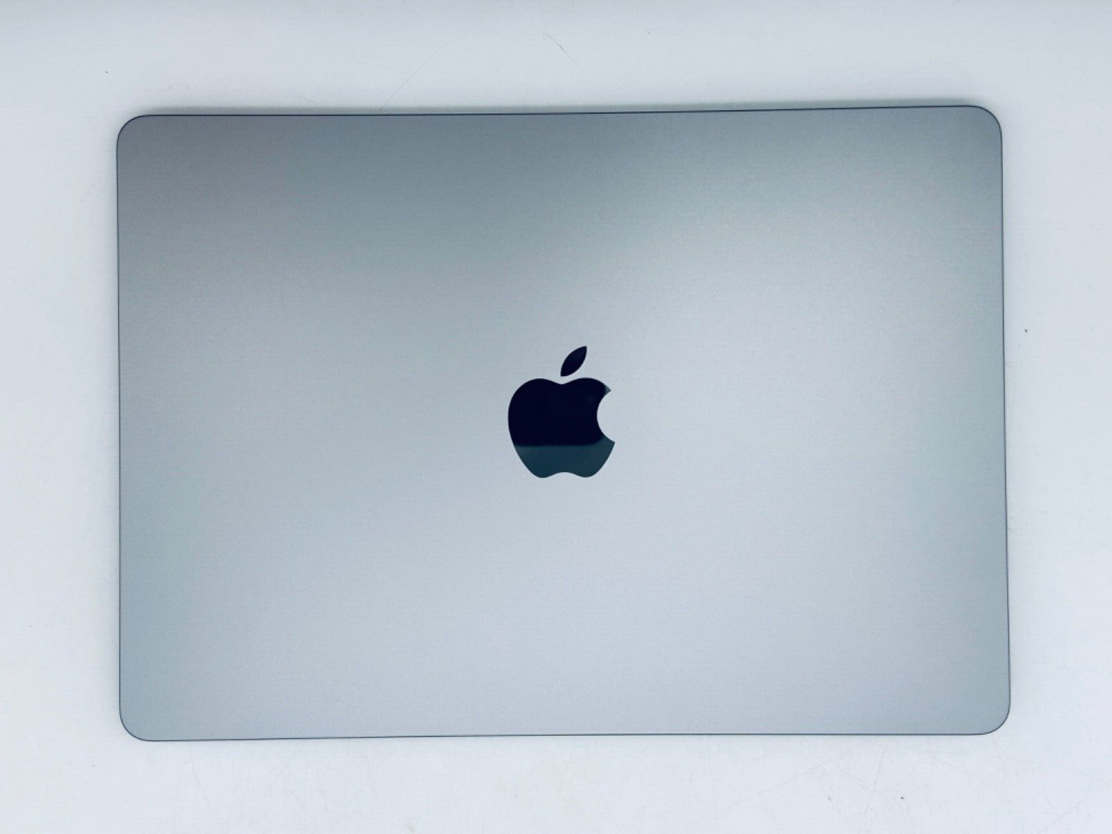 Apple M2 MacBook Air 13-Inch 8-Core CPU 8-Core GPU 8GB, 256GB SSD In Space Grey