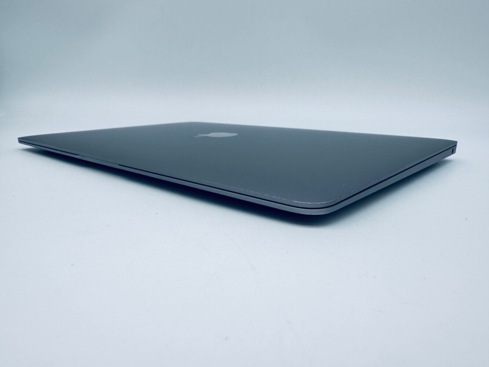 Apple MacBook Air 13" Retina M1 8-Core CPU 8-Core GPU 8GB Ram 512GB SSD Sp Grey