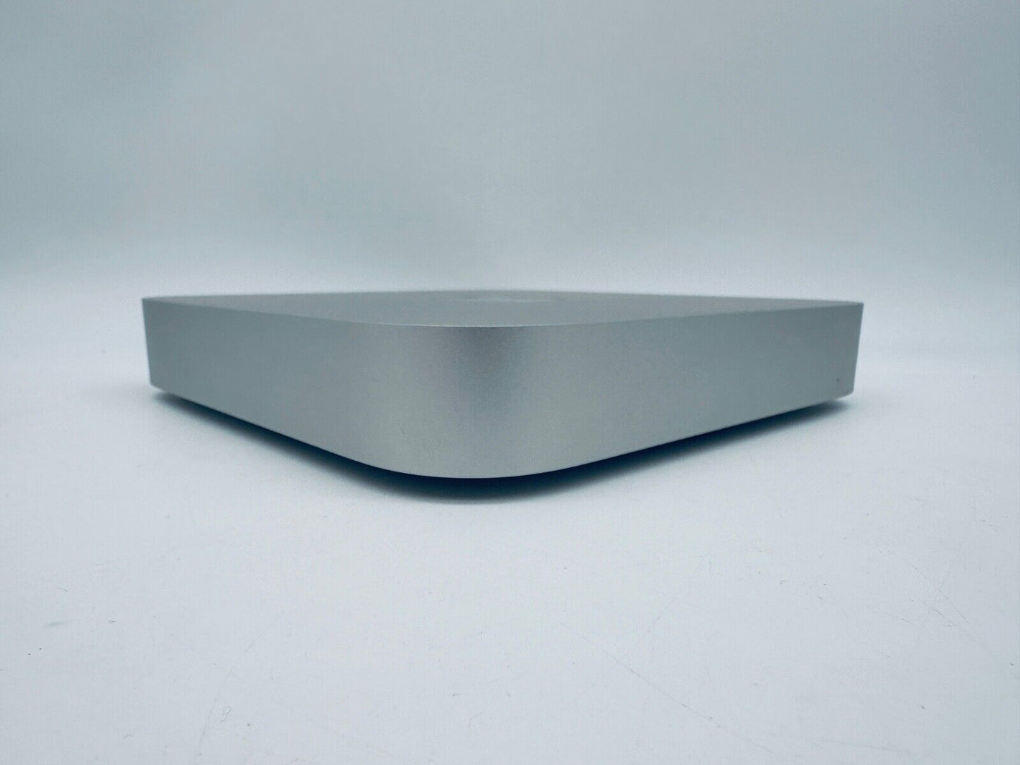 Apple Mac Mini 2020 M1 8-Core CPU 8-Core GPU 16GB RAM 1TB Flash SSD, Silver