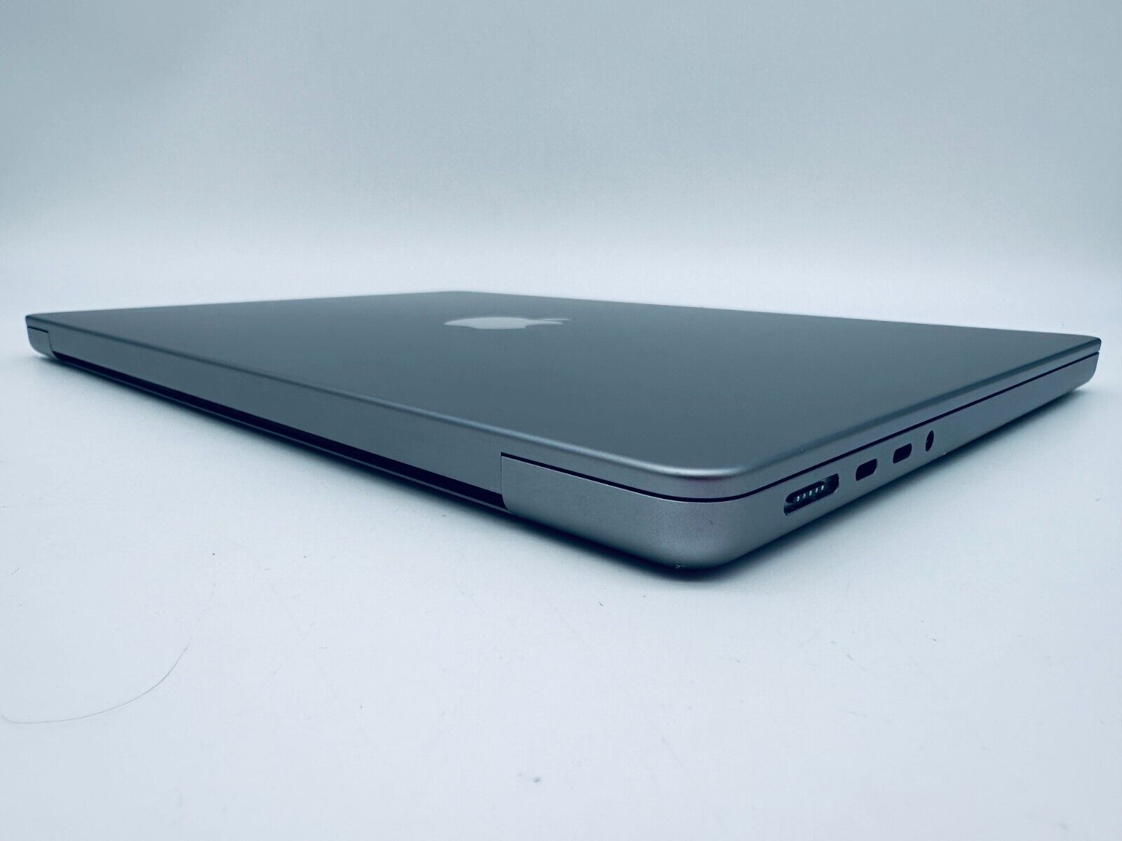 Apple MacBook Pro 14" 2023 M2 Pro 10-Core CPU 16-Core GPU 16GB 512GB SSD Sp Grey