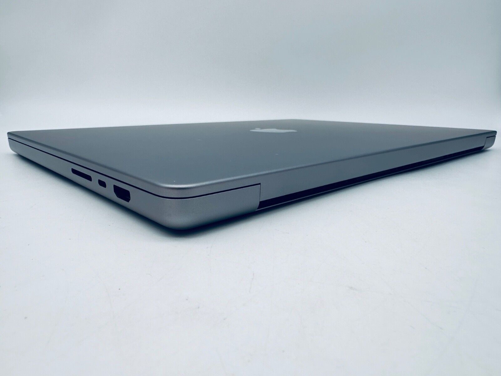 Apple MacBook Pro 16" 2021 M1 Pro 10-Core CPU 16-Core GPU, 16GB, 1TB, Space Grey